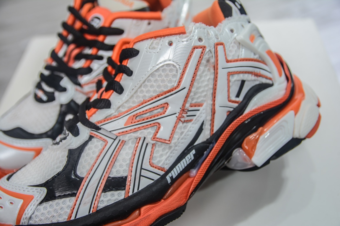 Balenciaga Runner Sneaker in White Orange Black、mysite、Cacoeks
