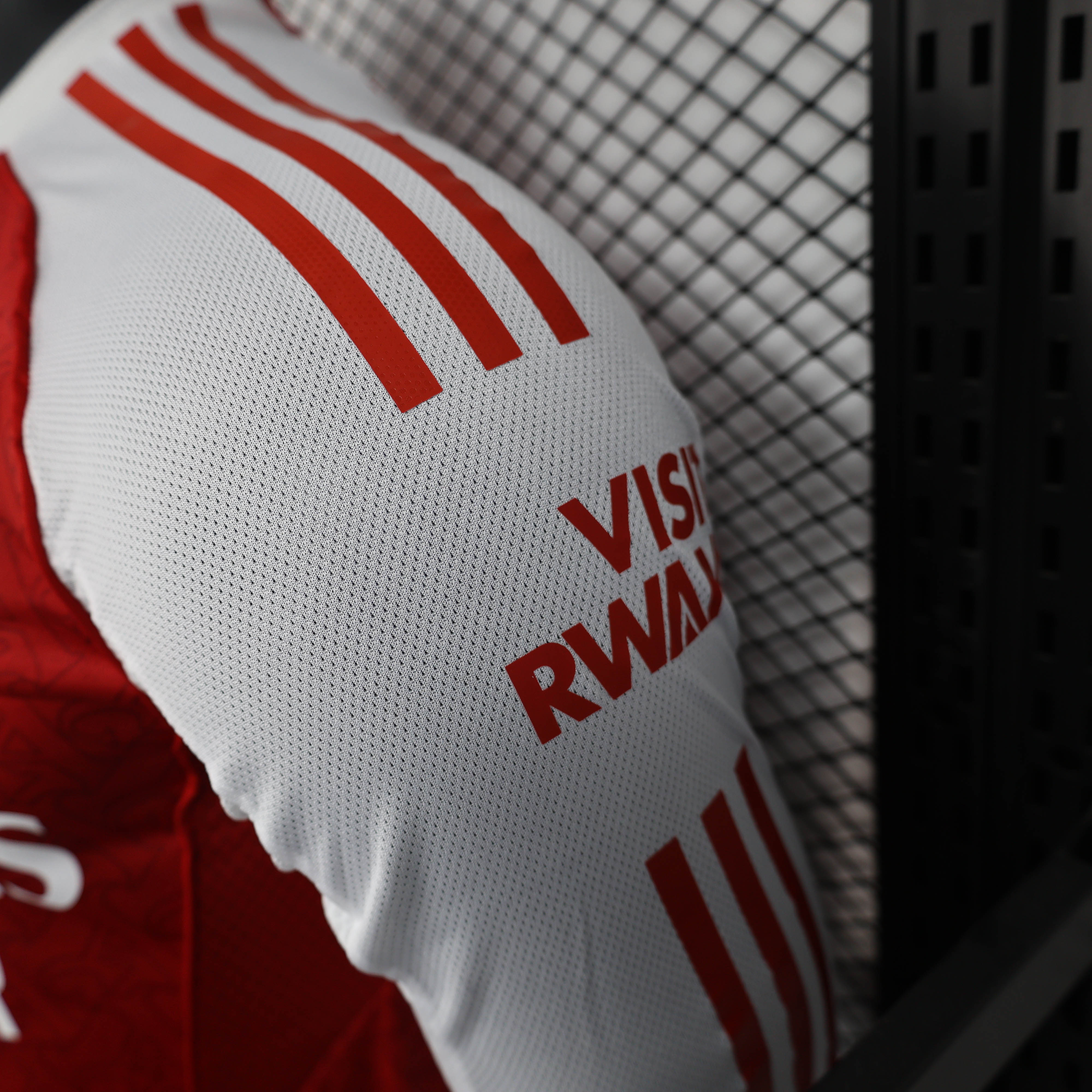 2025/2026 Player Version Long Sleeve Arsenal Home Football Shirt 1:1 Thai Quality:football jersey mysite: unitedjerseyfootball 邓江浪:football