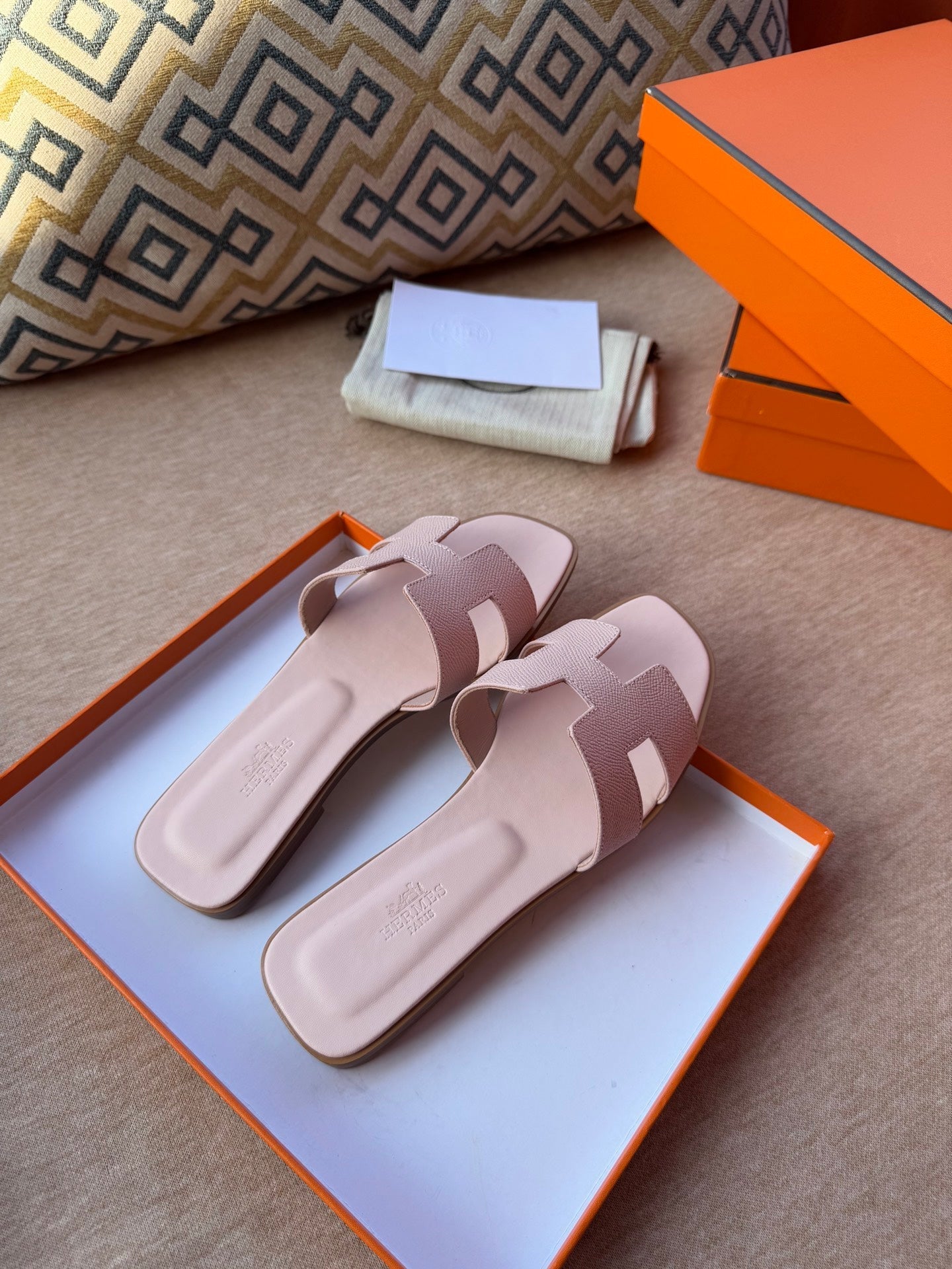 0RAN SANDALS IN PASTEL PINK CALFSKIN、mysite、Cacoeks