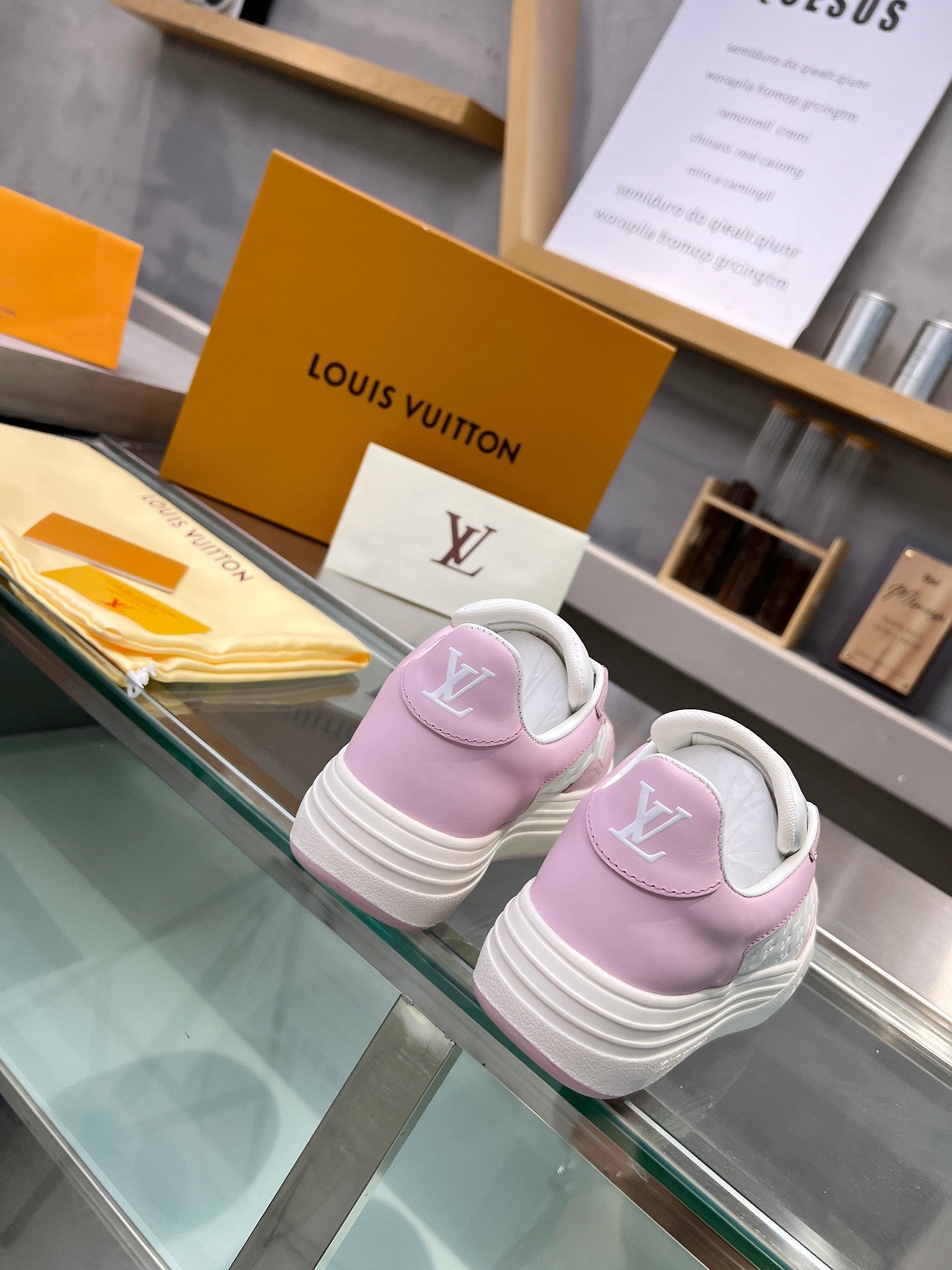 LV WOMEN GROOVY PLATFORM IN WHITE MIX LIGHT PINK EMBOSSED CALFSKIN、mysite、Cacoeks