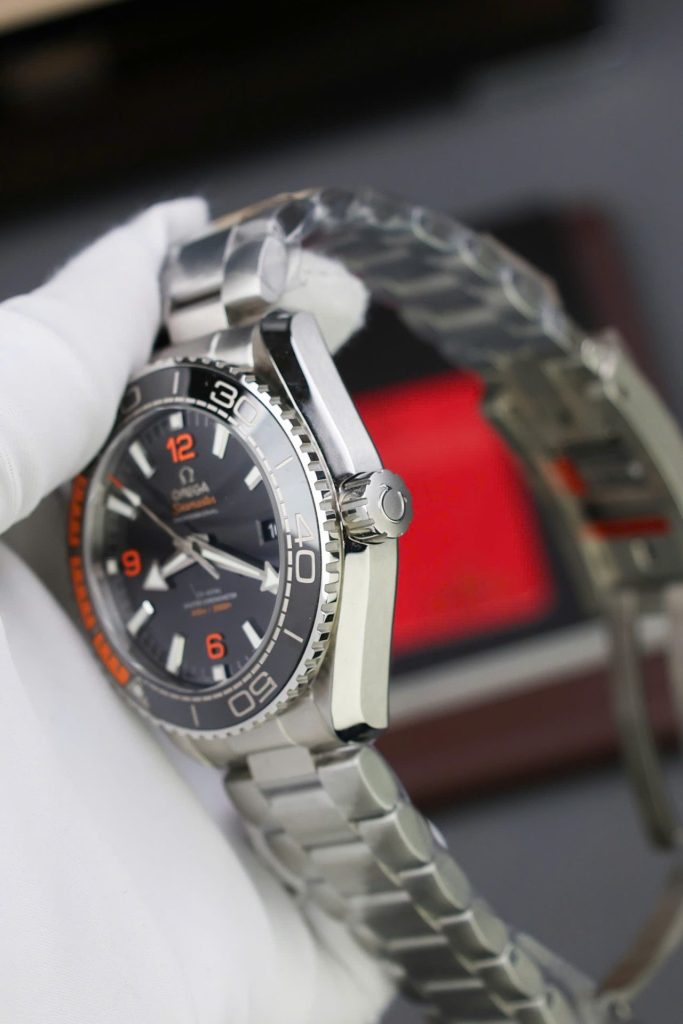 Đồng Hồ Omega Seamaster Planet Ocean Replica 11 Dây Kim Loại 43 (2)