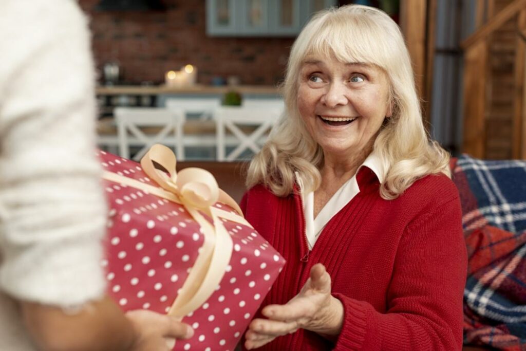 The best gift ideas for your grandmother - Cherished Companions