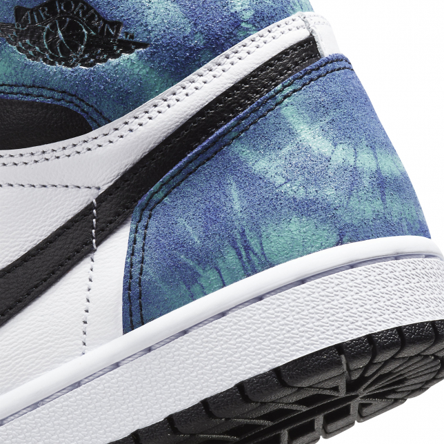 Air Jordan 1 High OG WMNS Tie Dye