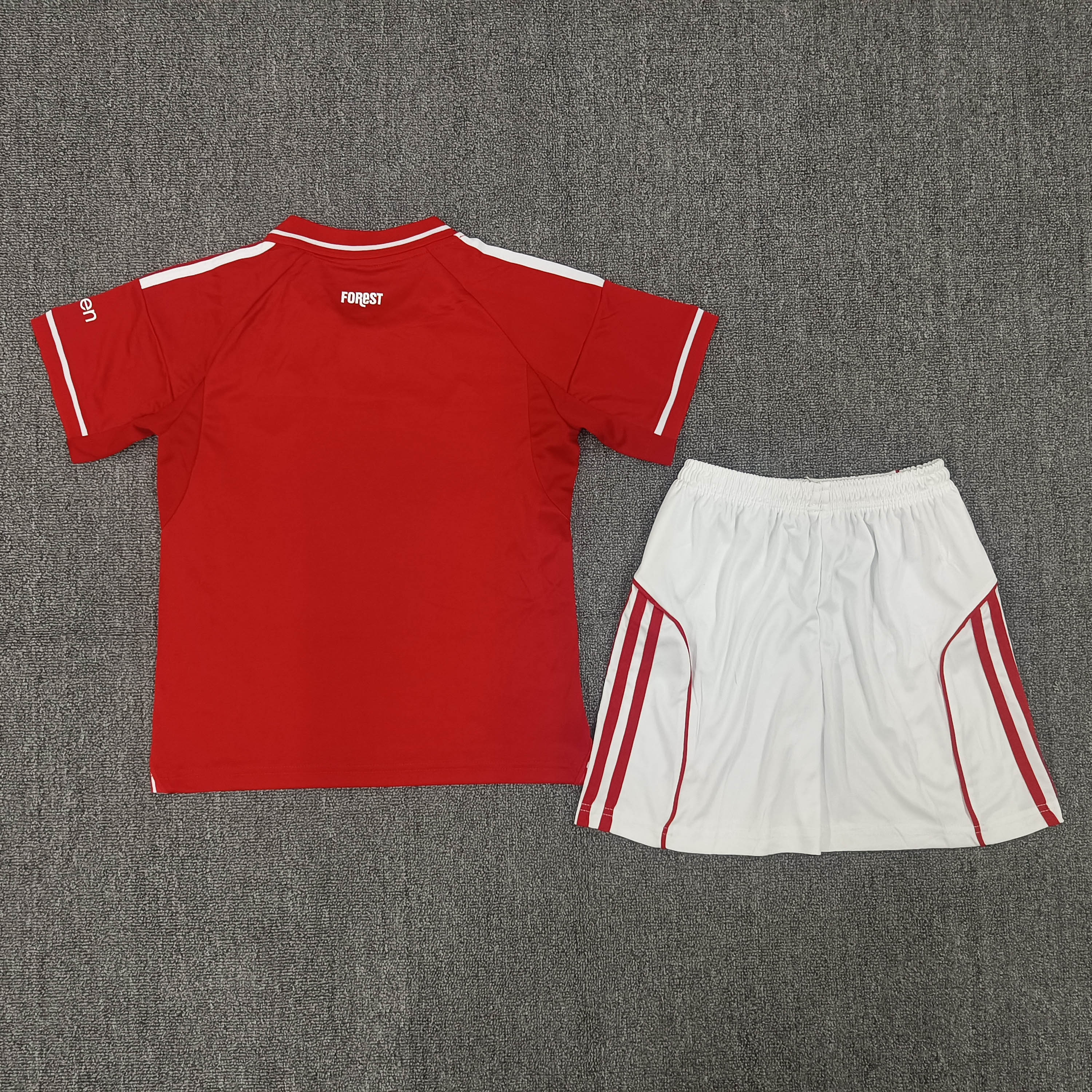 2025/2026 Nottingham Forest Home Football Shirt 1:1 Thai Quality Kids Size:football jersey mysite: unitedjerseyfootball 邓江浪:football
