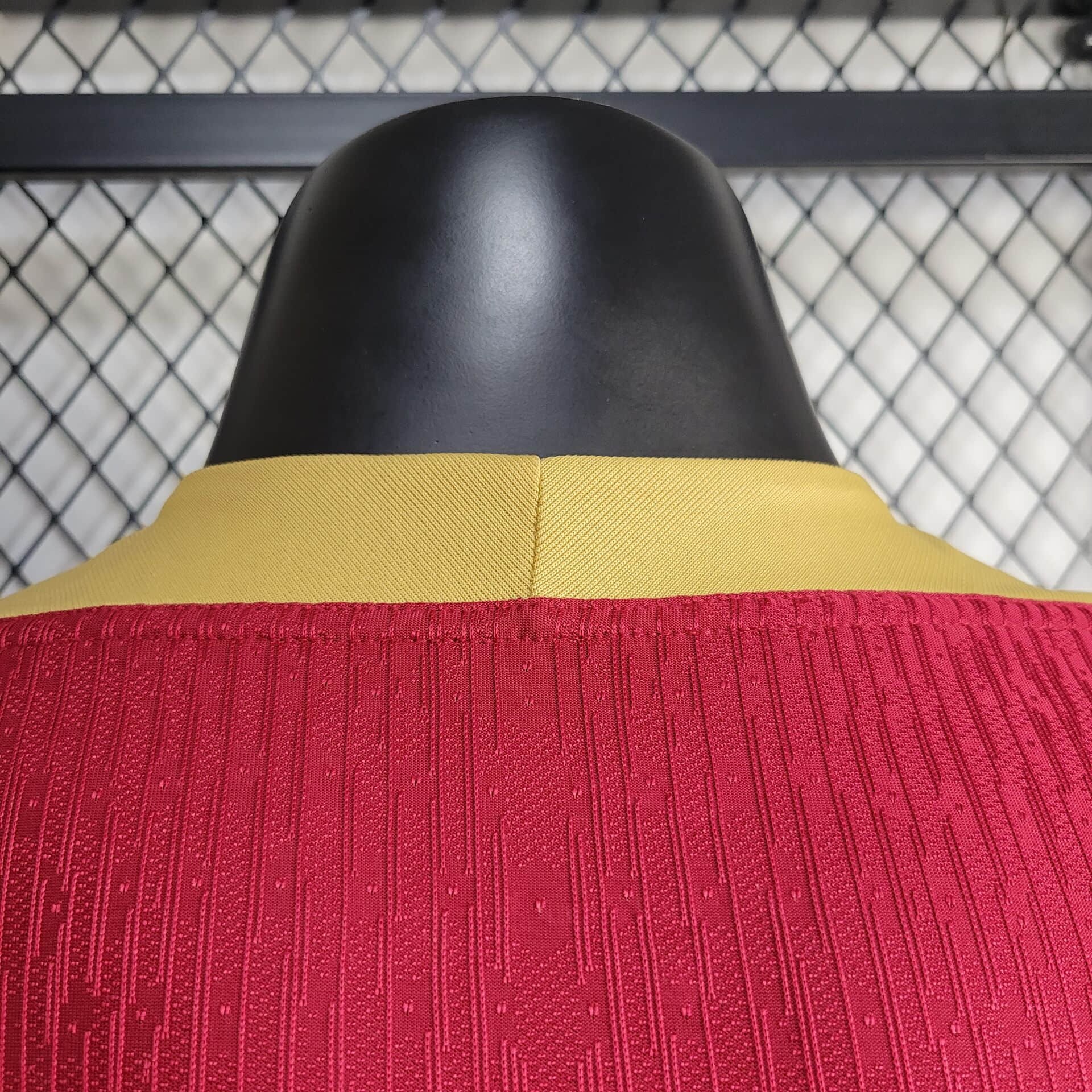 ManixJersey.com | Barcelona 24-25 Red Training Jersey - Player Version -Customize Name, Number and Patch | Worldwide Shipping