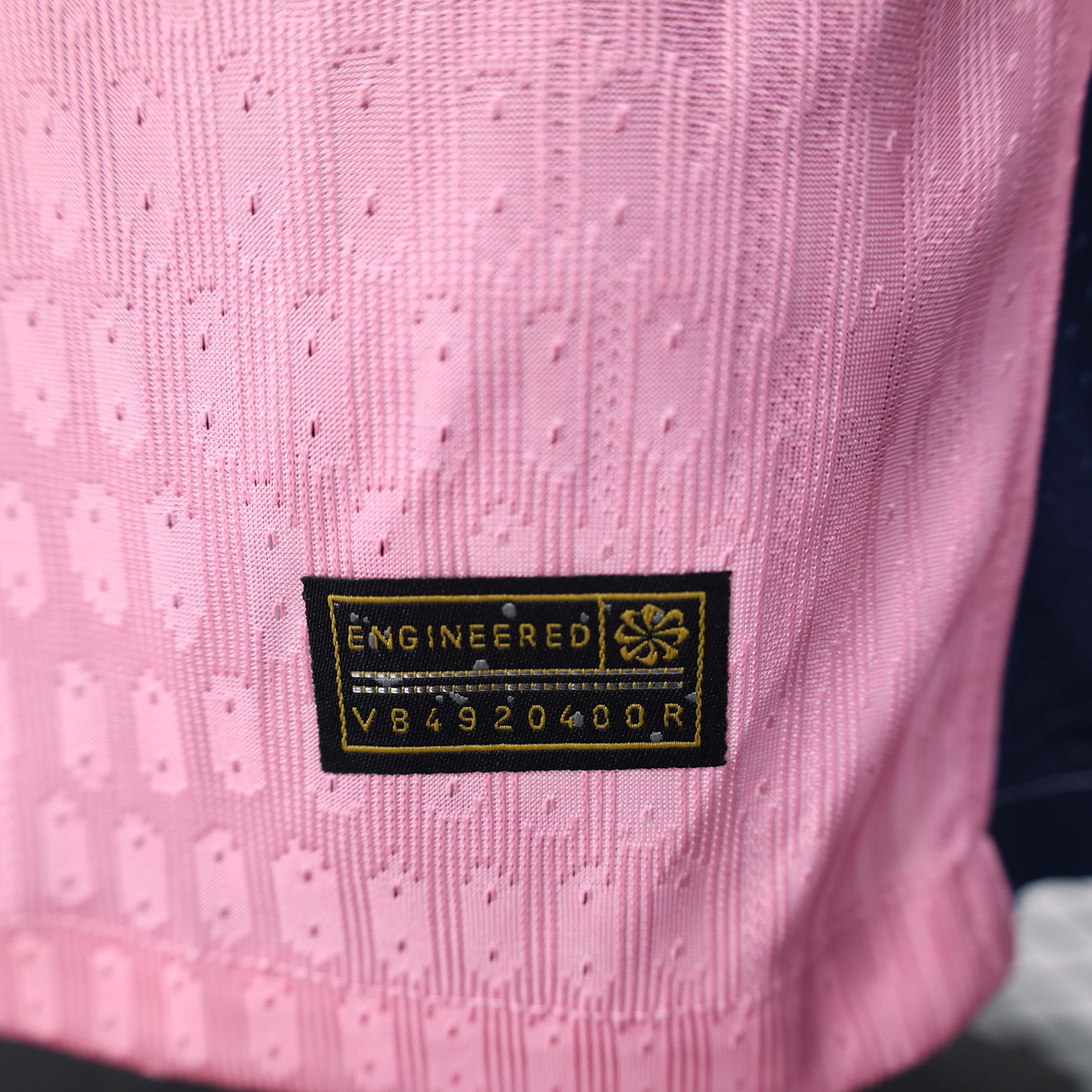 2025/2026 Player Version Barcelona Special Edition Pink Football Shirt 1:1 Thai Quality:football jersey mysite: unitedjerseyfootball 邓江浪:football