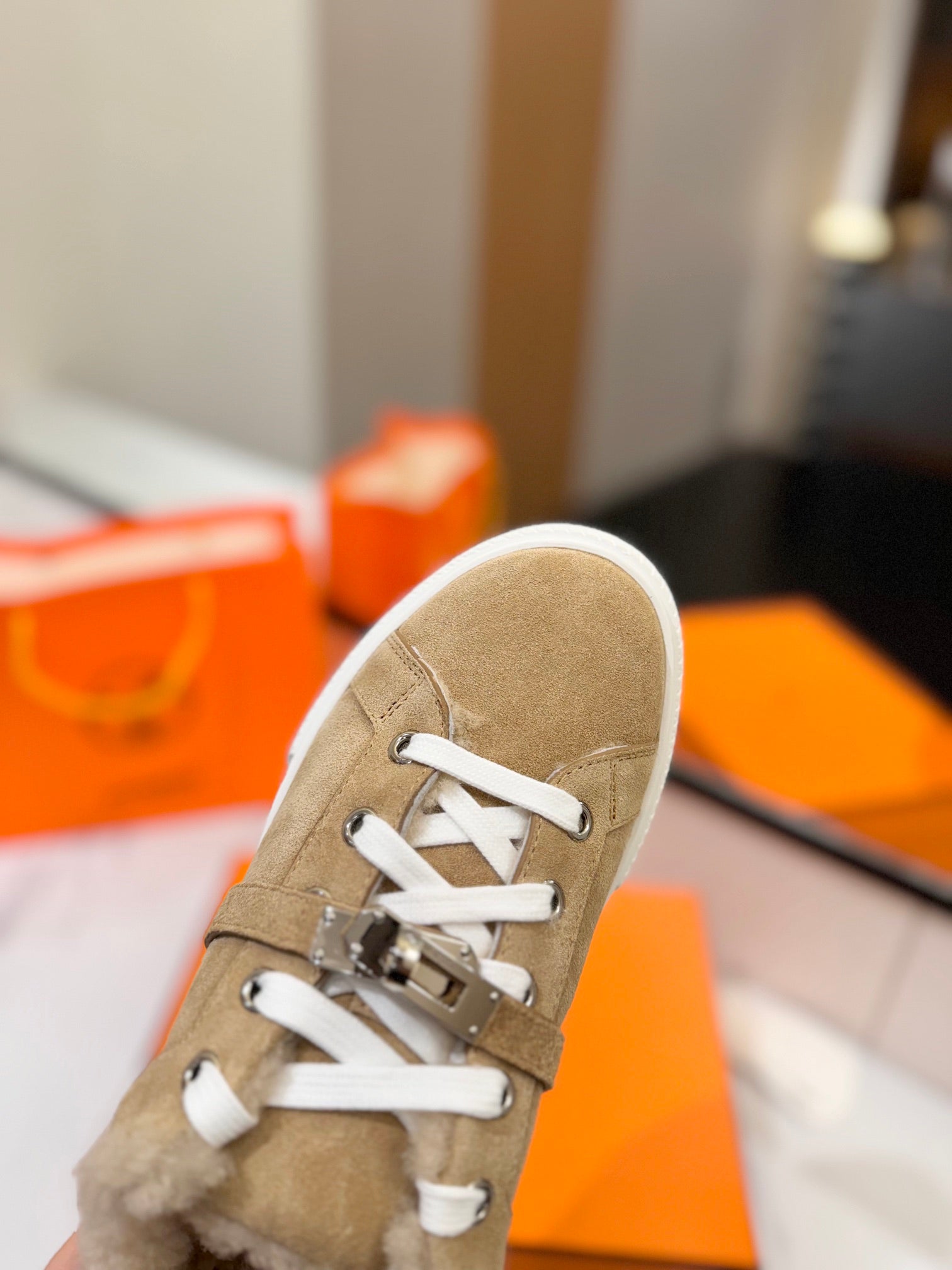 DAY SNEAKER IN TORTILLA BROWN SUEDE AND FLEECE LINING、mysite、Cacoeks