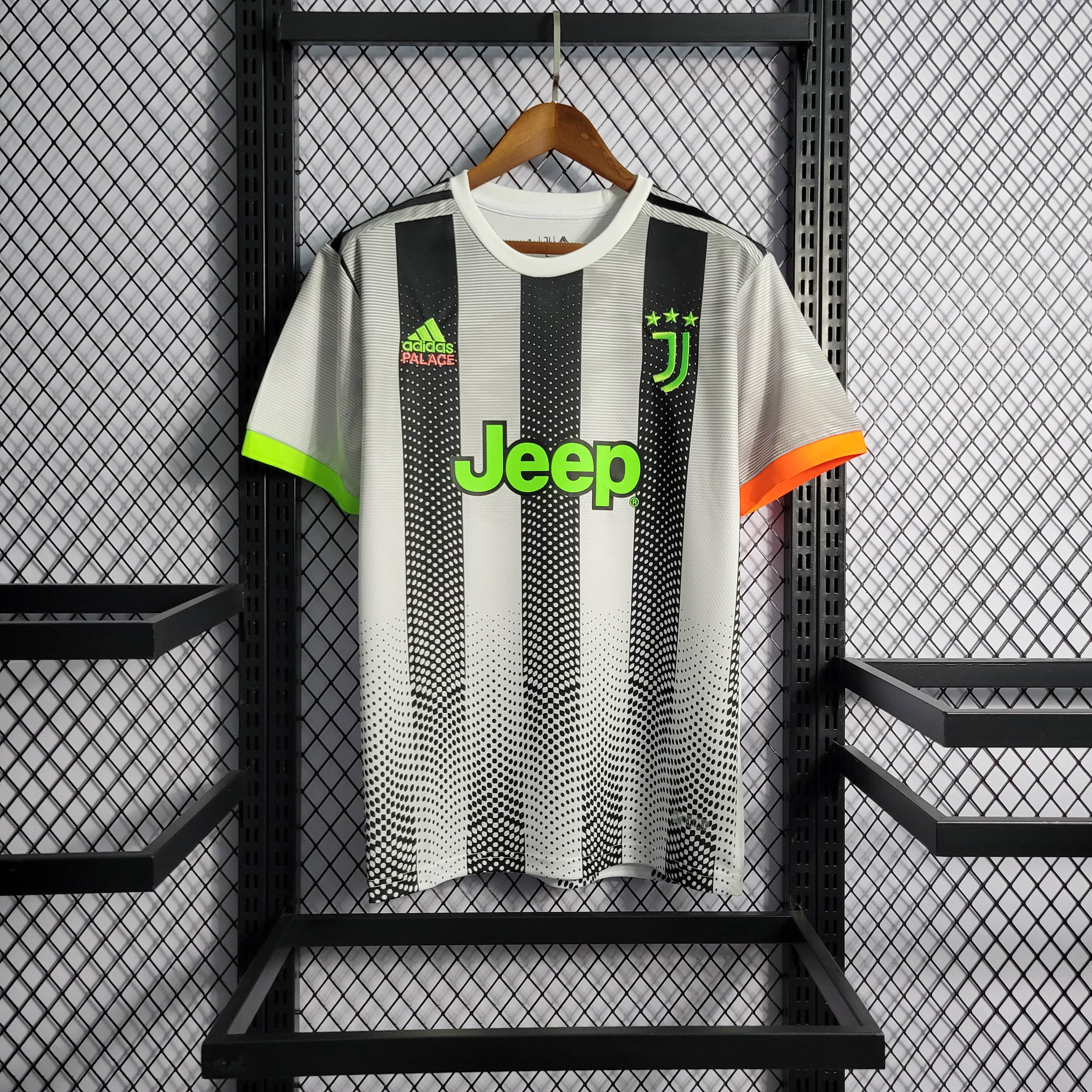 2019/2020 Retro Juventus Joint Edition Black and White Stripes Soccer Jersey 1:1 Thai Quality:football jersey mysite: unitedjerseyfootball 邓江浪:football