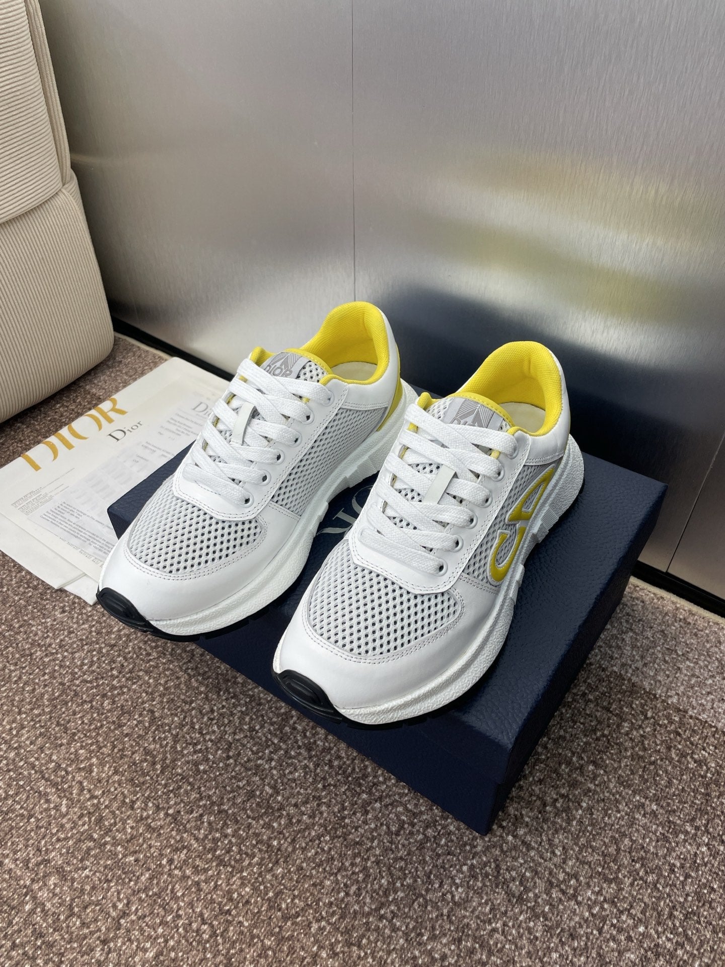 DIOR 25S D-RUN'N COUPLE SNEAKERS IN WHITE YELLOW CALFSKIN AND MESH、mysite、Cacoeks