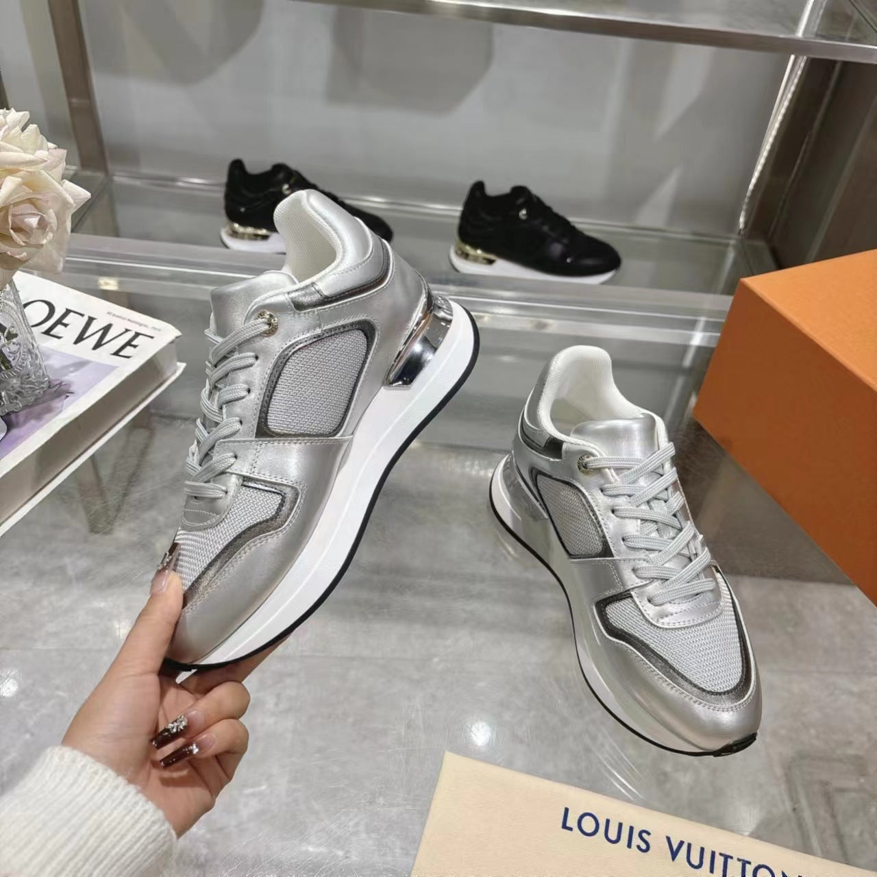 SNEAKERS IN WHITE MIX SILVER MESH AND CALFSKIN、mysite、Cacoeks