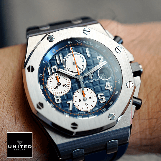 Audemars Piguet Navy Replica audemarspiguet royaloakoffshore 26470ST.OO .A027CA.01 replica wrist Audemars Piguet Blue Dial Royal Oak Replica on the wrist red second hand