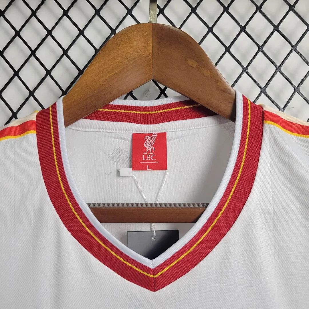 GlobeJersey-Retro Liver.pool 1986-87 Away Stadium Jersey