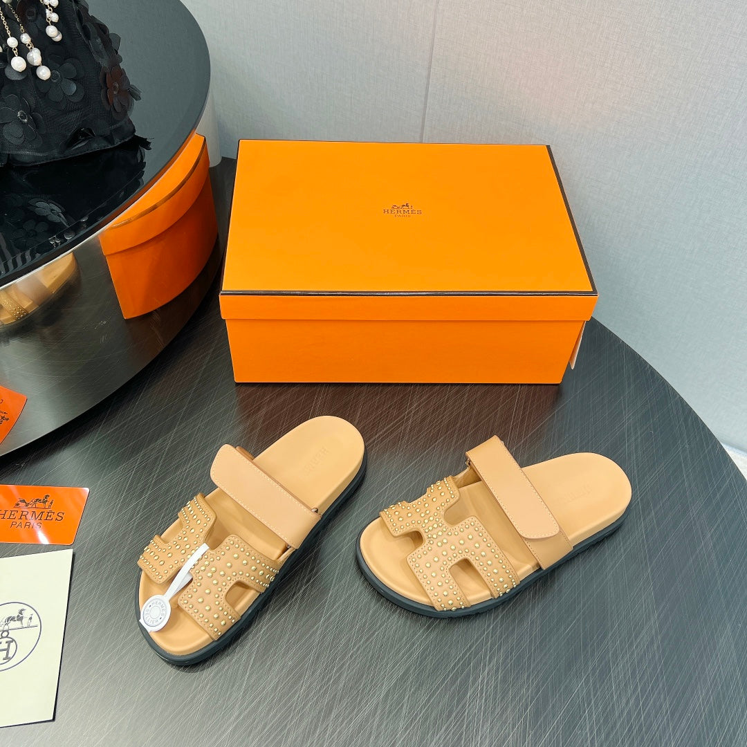 CHYPRE SANDAL LIGHT ORANGE CALFSKIN STYLIZED、mysite、Cacoeks