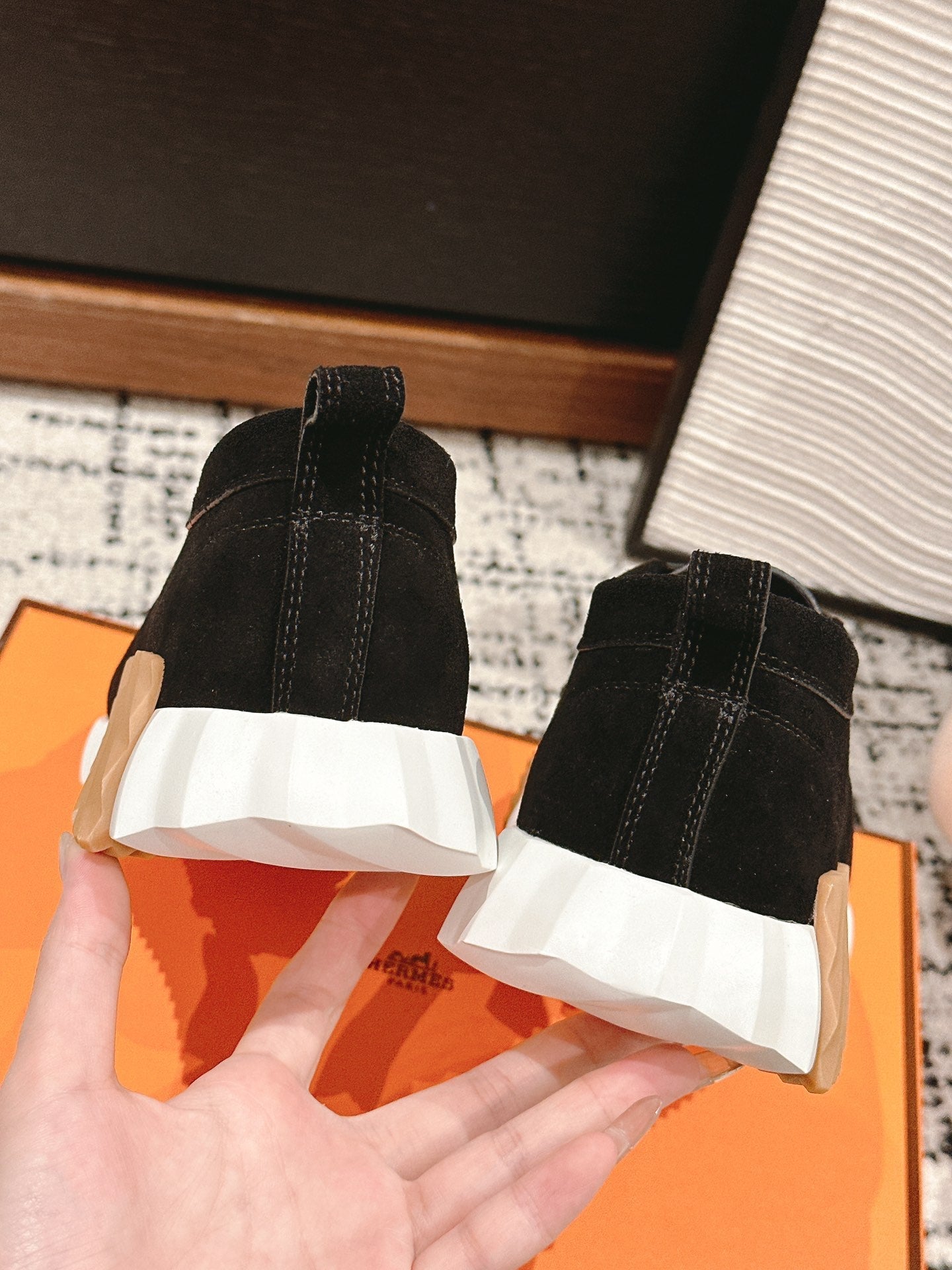 INCREASE SNEAKER IN BLACK SUEDE、mysite、Cacoeks