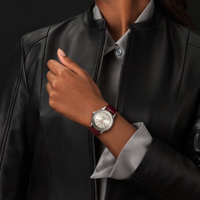 兼职  林炎: luxecystore