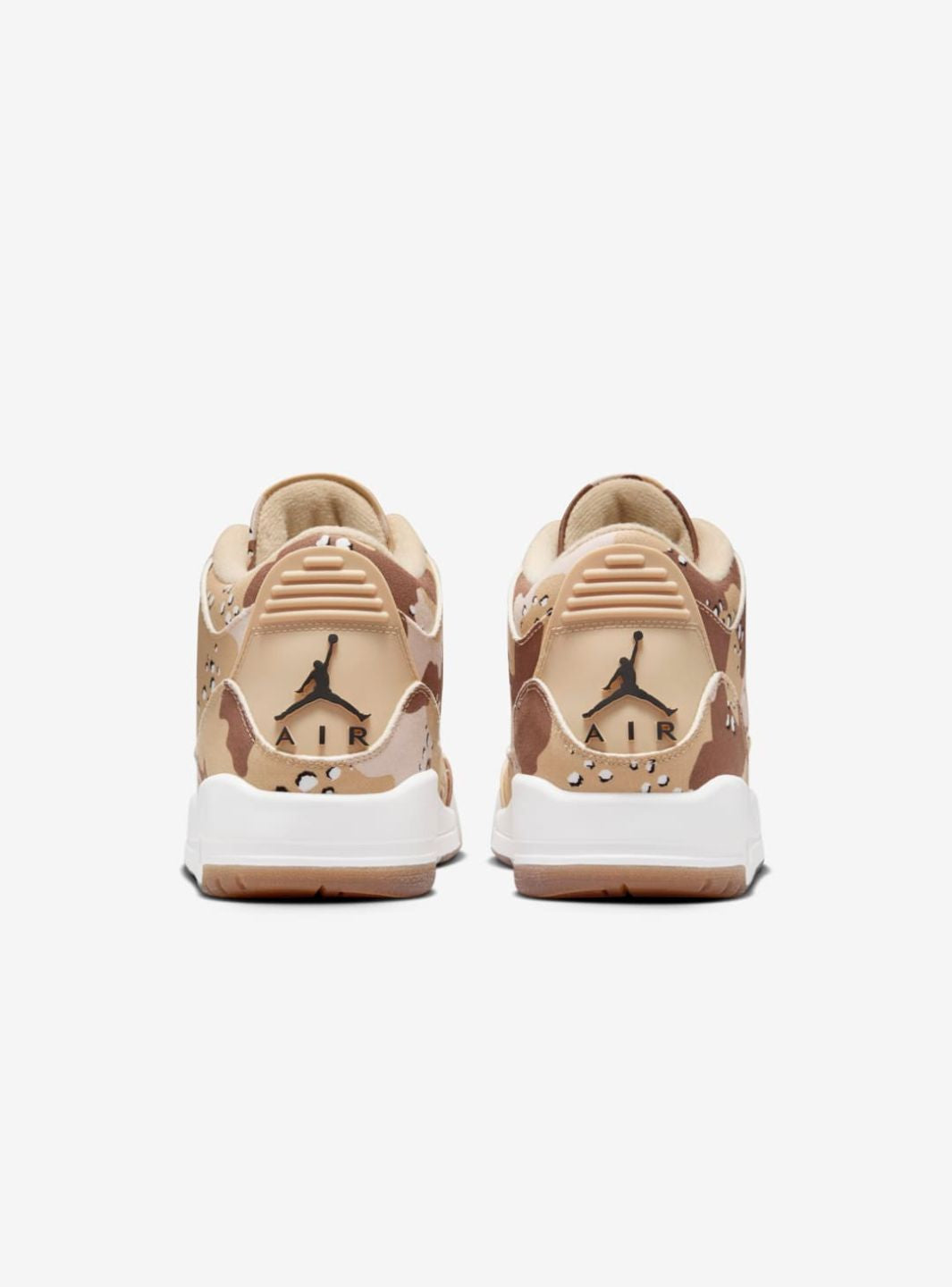 Air Jordan 3 Retro WNBA Desert Camo、JORDAN、Cacoeks