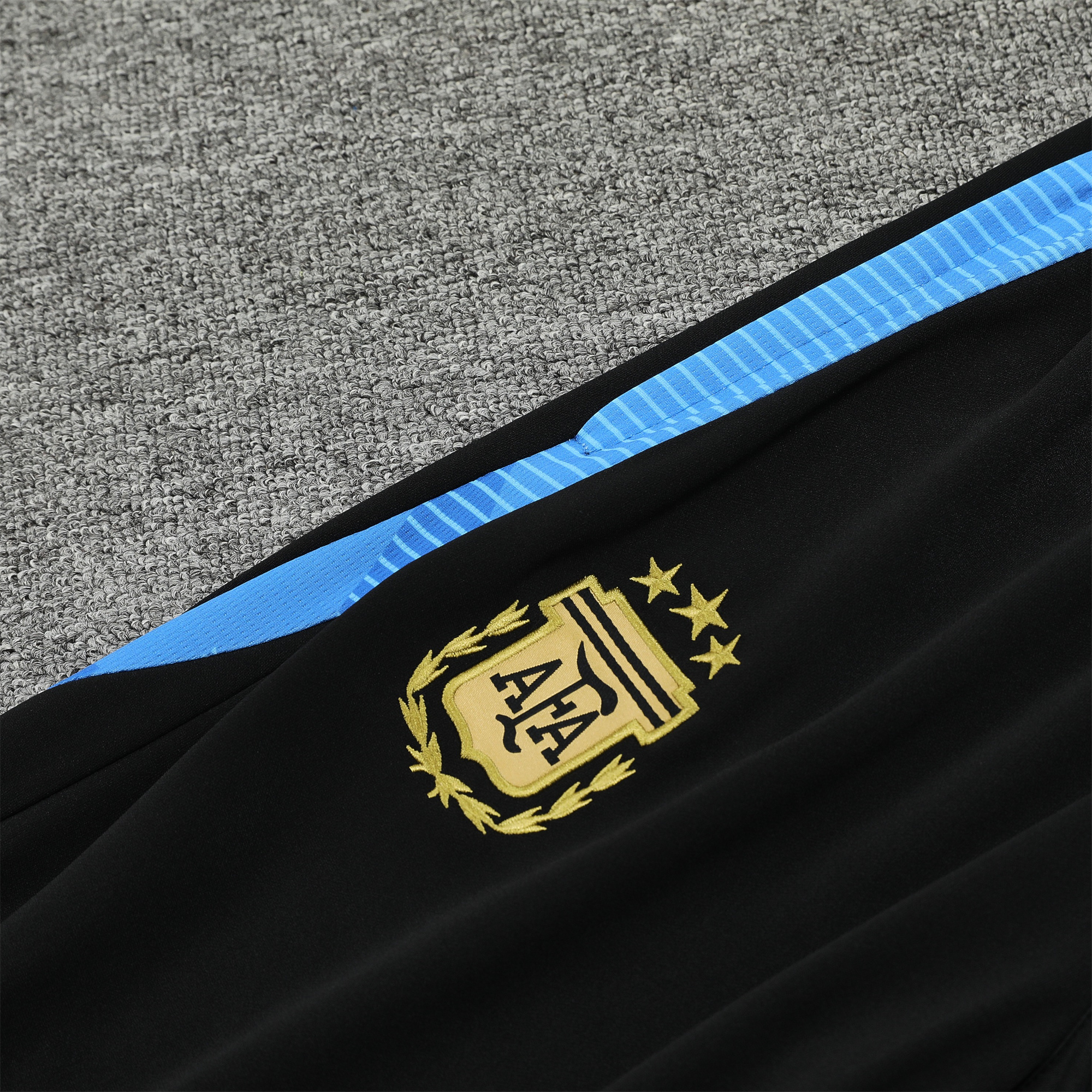 ManixJersey.com | Argentina 24-25 Long Sleeve Training Set - Black Blue -Customize Name, Number and Patch | Worldwide Shipping