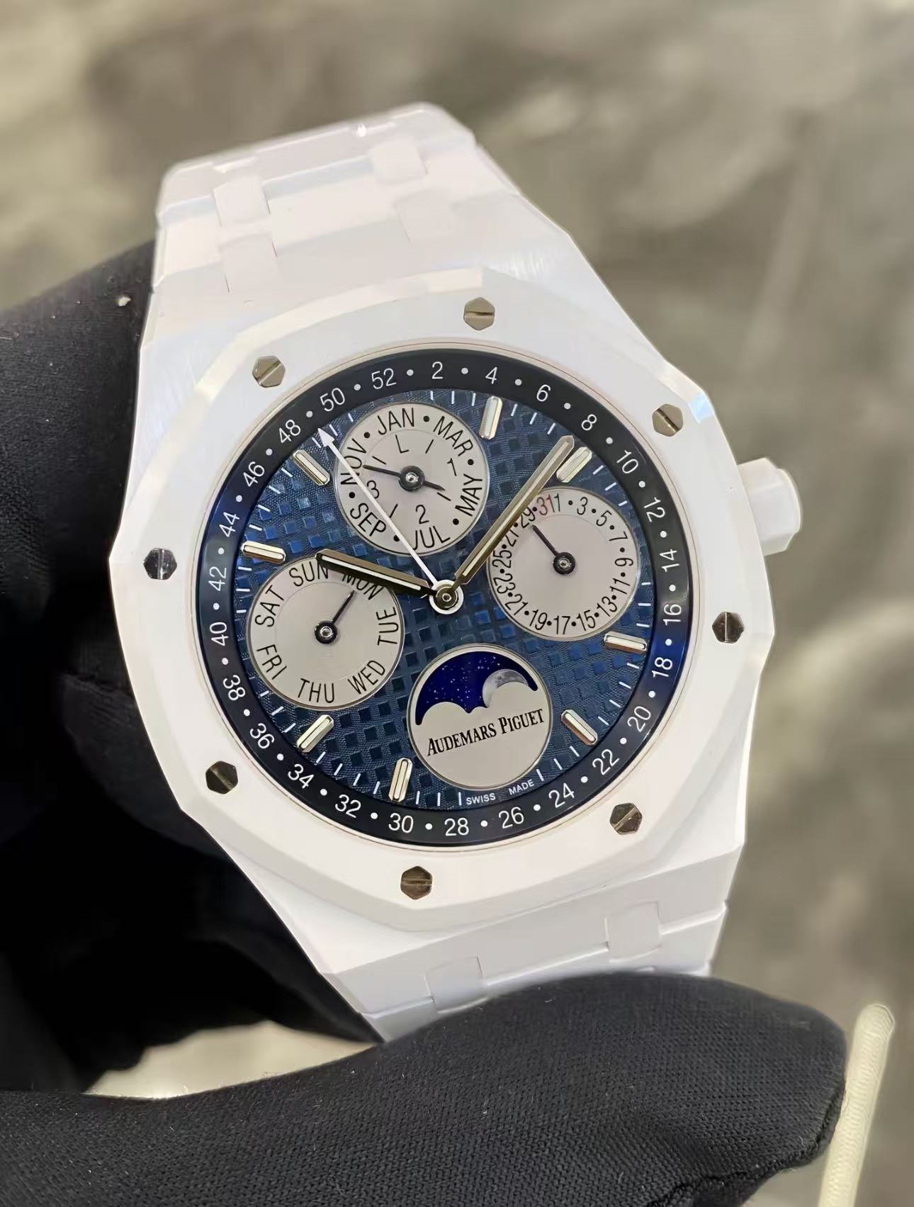 Audemars Piguet Royal Oak 26579CB.OO.1225CB.01 Super Clone Watch – White Ceramic Perpetual Calendar Replica