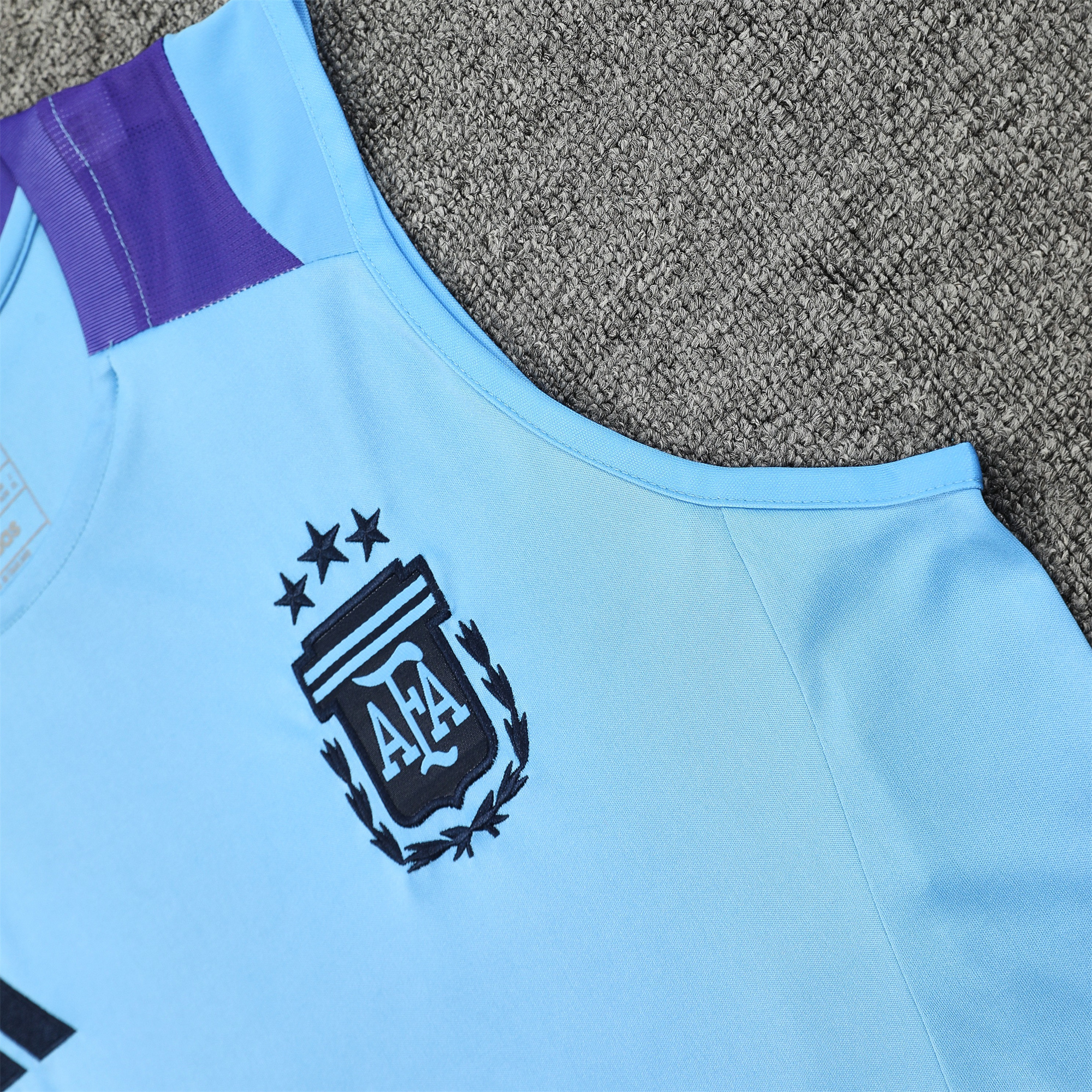 ManixJersey.com | Argentina 24-25 Vest Training Set - Blue Vest & Deep Blue Shorts -Customize Name, Number and Patch | Worldwide Shipping