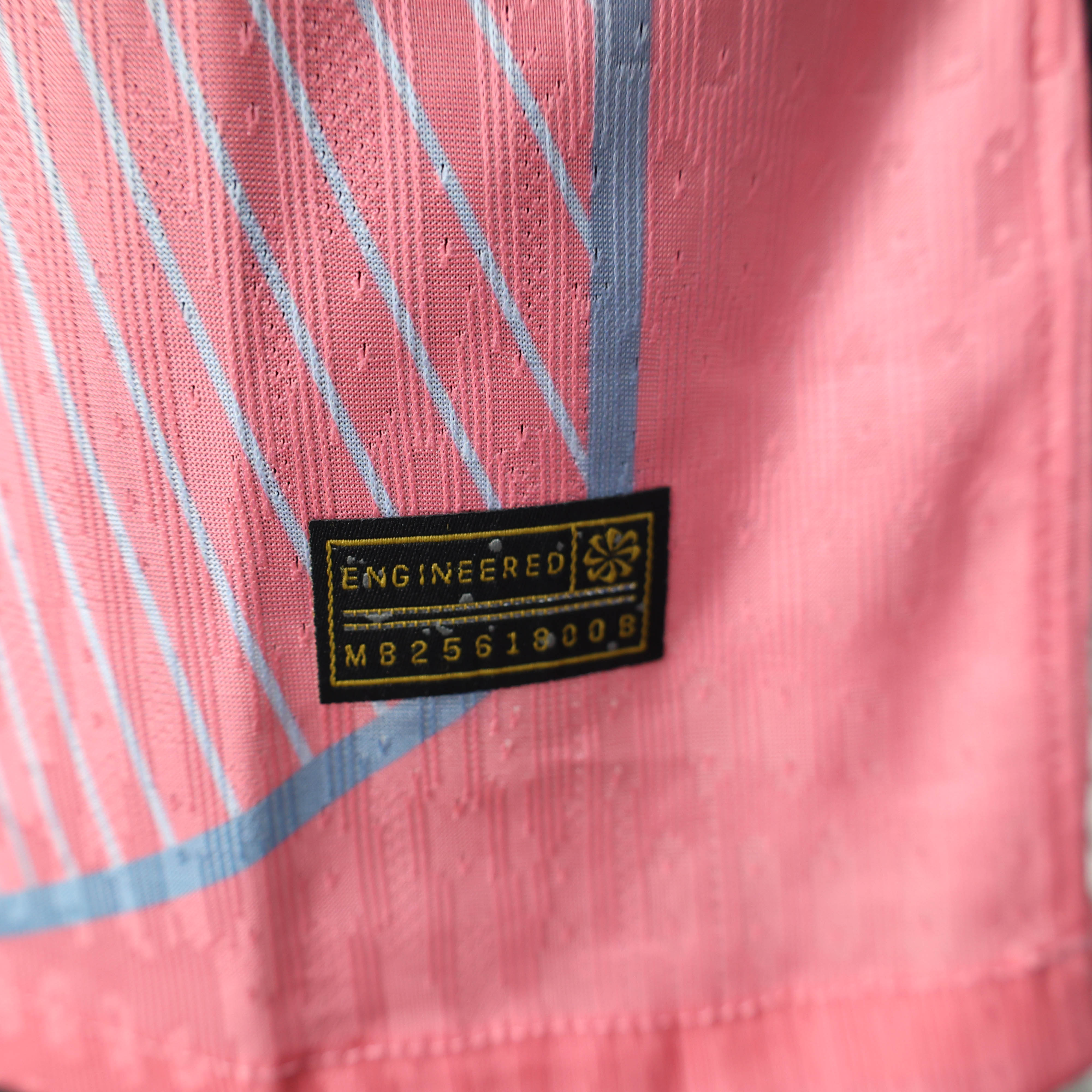 2025/2026 Player Version Barcelona Concept Pink Football Shirt 1:1 Thai Quality:football jersey mysite: unitedjerseyfootball 邓江浪:football