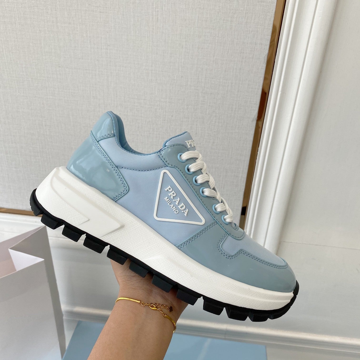 PRADA 25S THICK SOLE SNEAKER IN LIGHT BLUE CALFSKIN AND CANVAS、mysite、Cacoeks