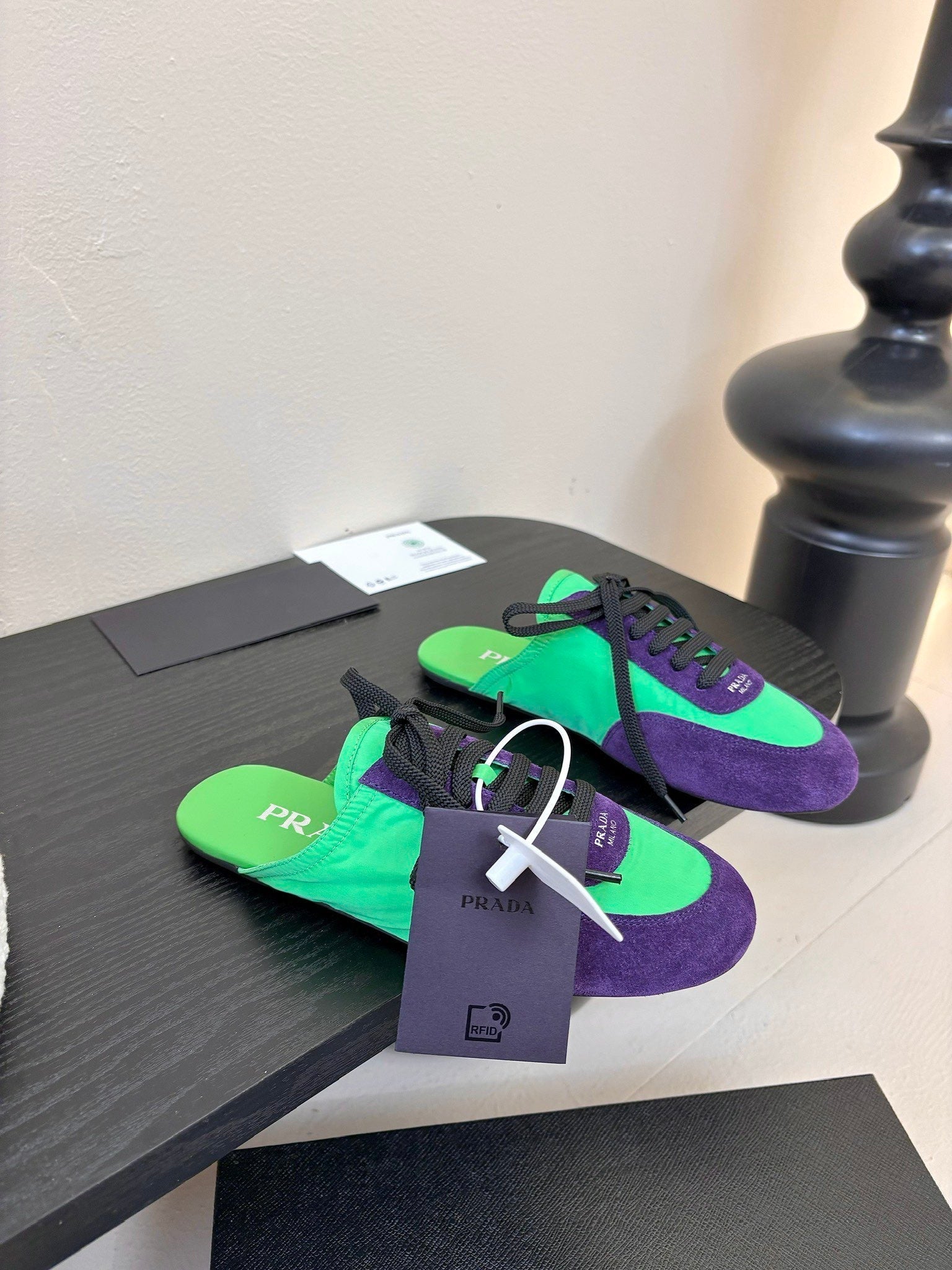 SNEAKER MULES IN GREEN NYLON AND PURPLE SUEDE、mysite、Cacoeks