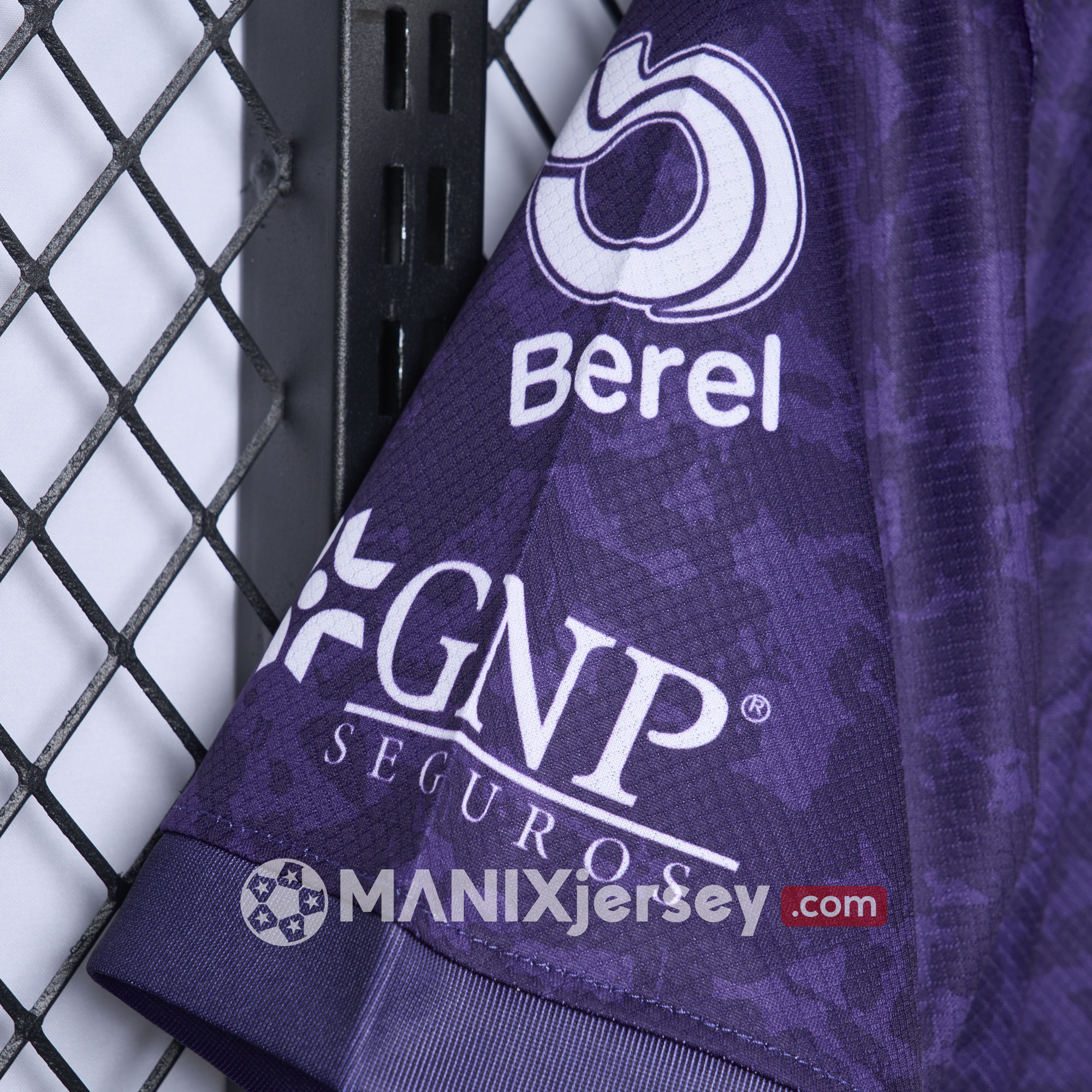 ManixJersey.com | Pumas UNAM 24-25 Third Jersey - Fans Version -Customize Name, Number and Patch | Worldwide Shipping