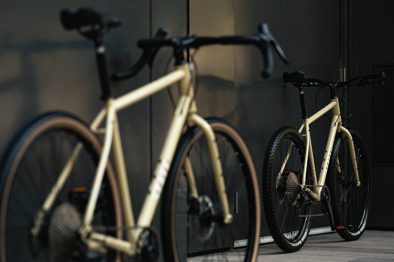 4130 All-Road - Flat Bar - Dromedary Tan (12 Speed / UDH)、mySite、bearsvspackers