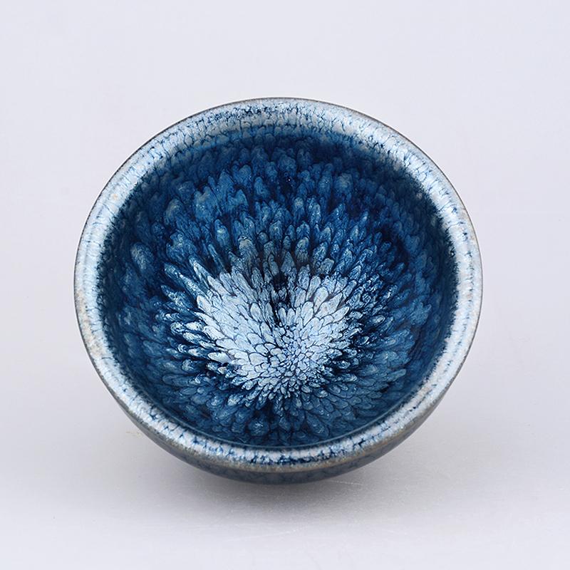 GEEK BAR-https://www.hot-toy.com/