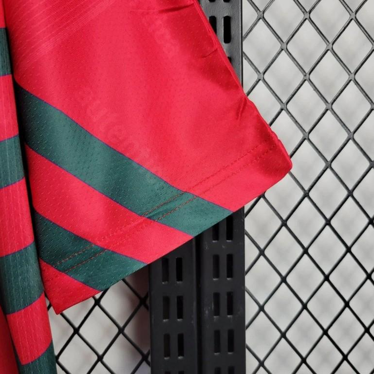 GlobeJersey-Retro Mexico 1998 World Cup Goalkeeper Red Jersey