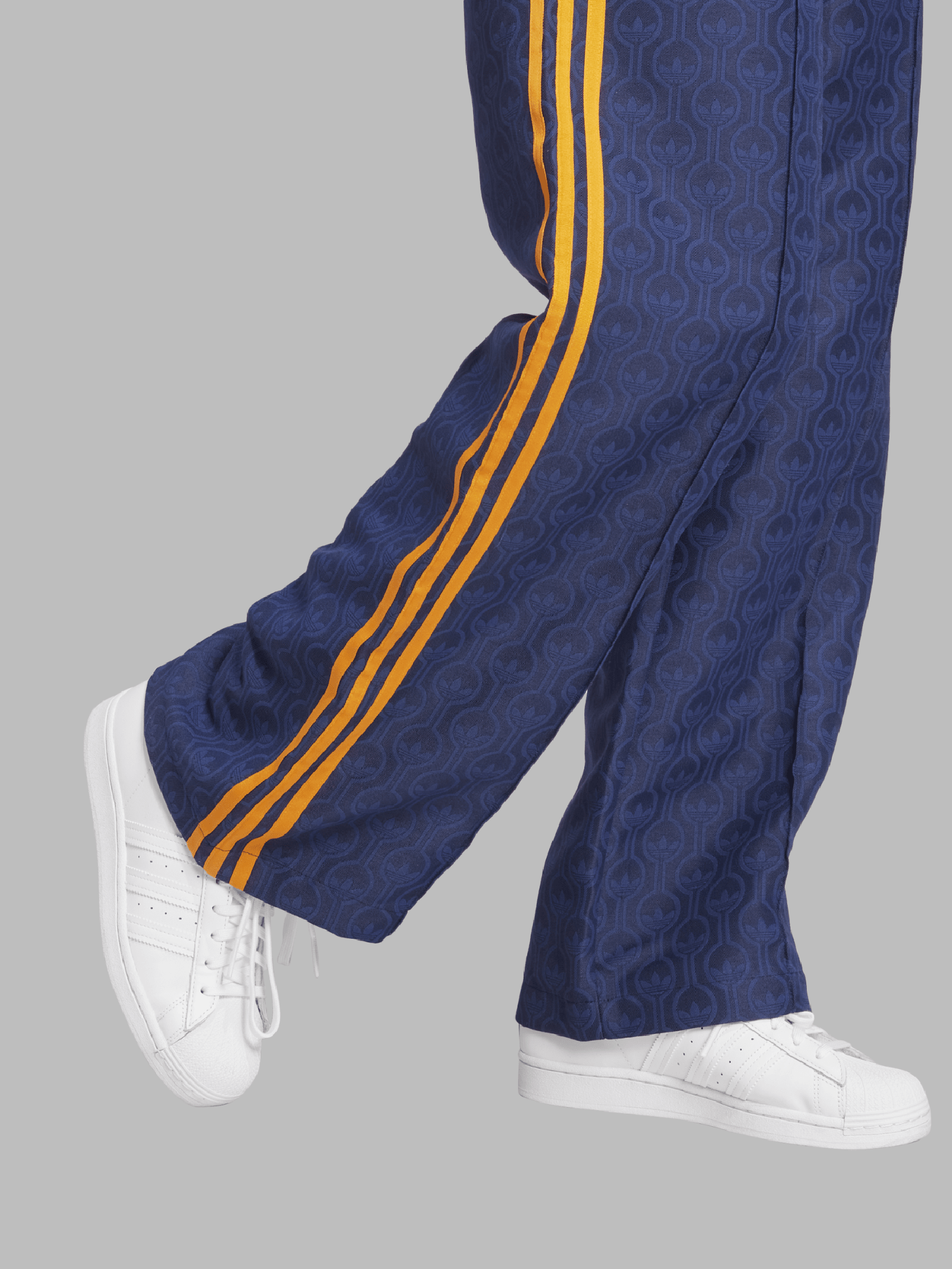 Oversized Track Pant