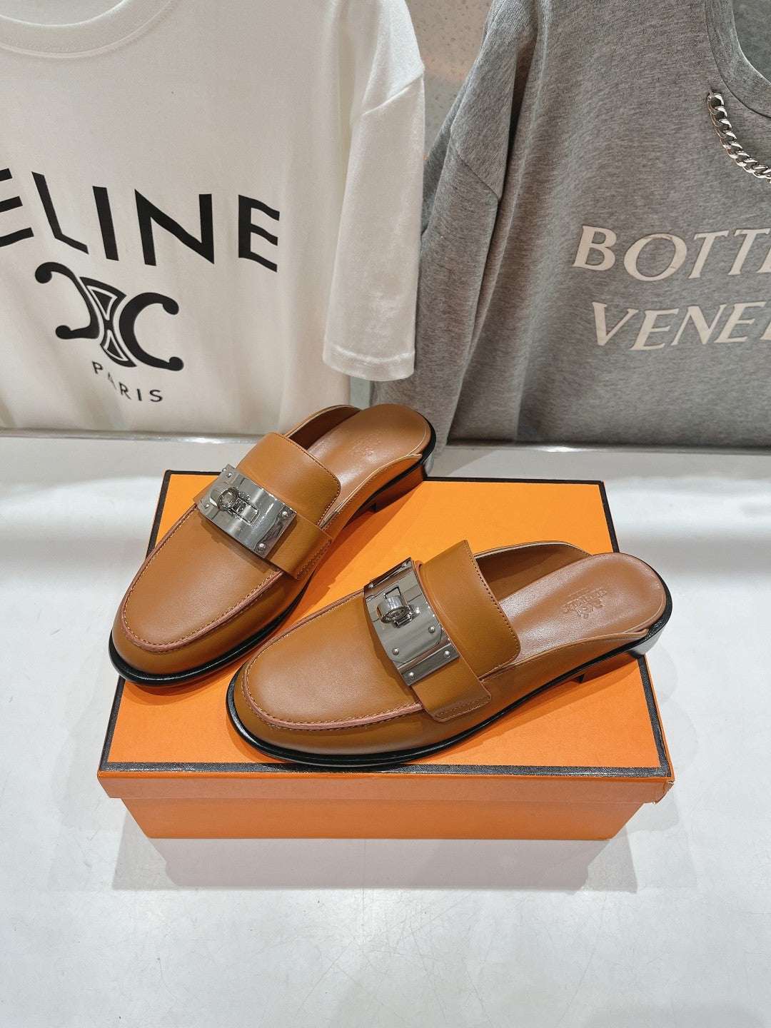IOTA MULE CARAMEL CALFSKIN、mysite、Cacoeks