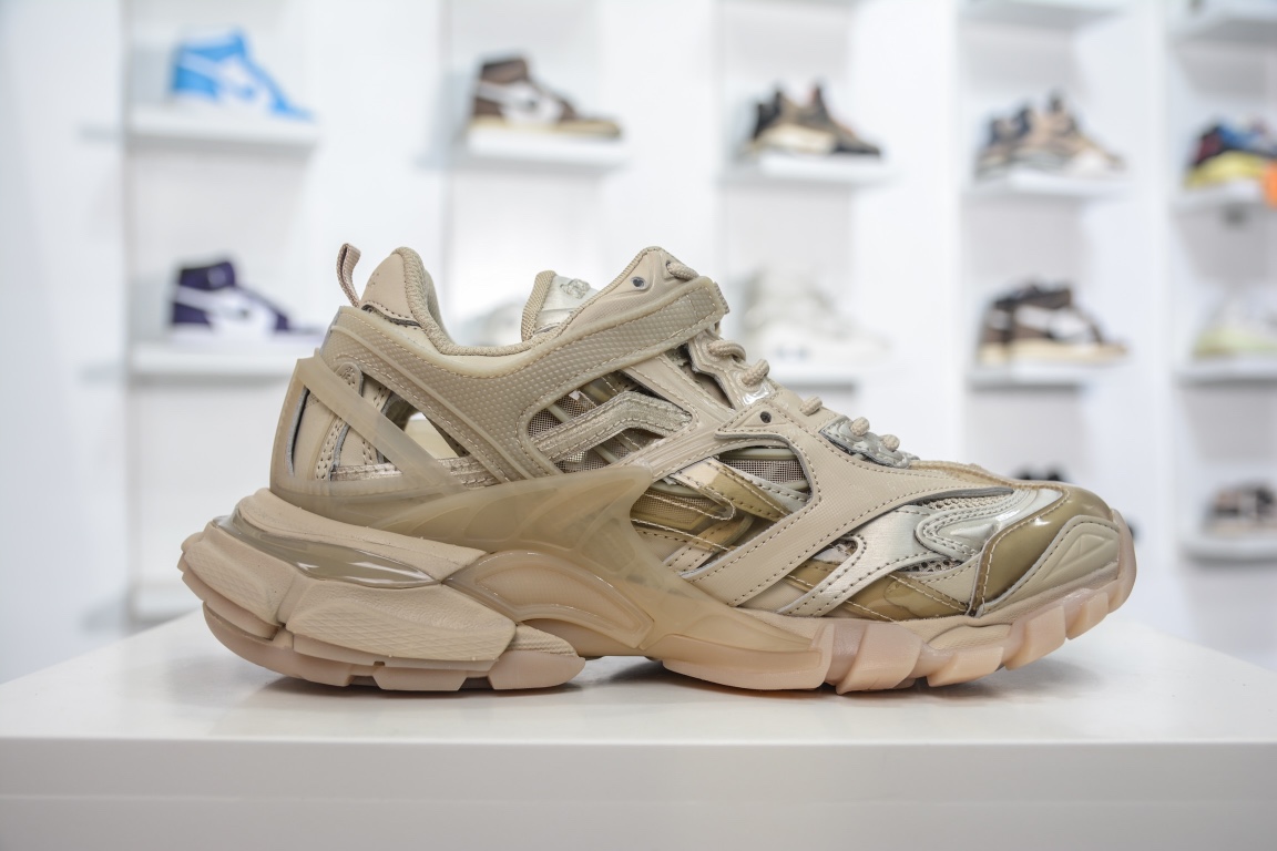Balenciaga Track 2.0 Trainer in Beige、mysite、Cacoeks