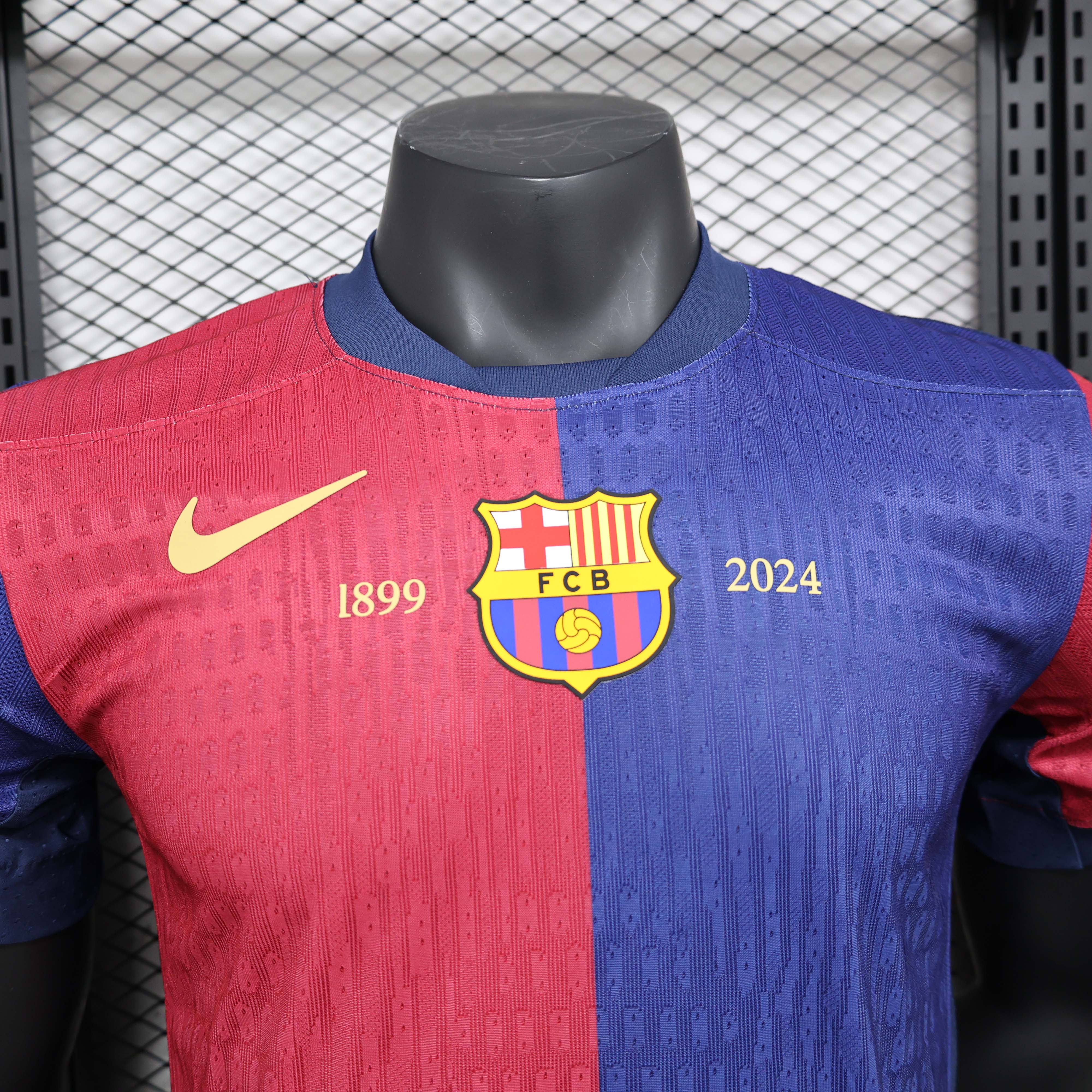 2024/2025 Player Version Barcelona Special Edition Red and blue Football Shirt 1:1 Thai Quality:football jersey mysite: unitedjerseyfootball 邓江浪:football