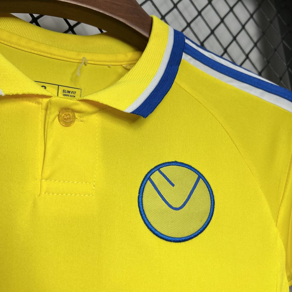 Higojerseys-Leeds United 24-25 Away Kids Kit