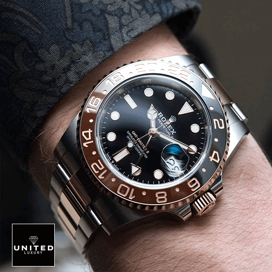 Rolex Root Beer Replica 5 Rolex GMT-Master II Black Dial Root Beer 126711CHNR-0002 Replica On his arm