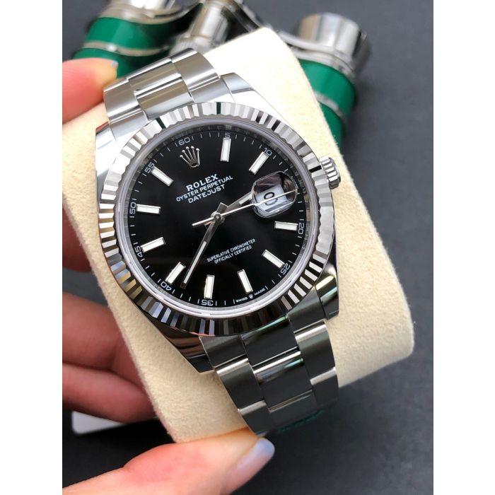 兼职  林炎: luxecystore