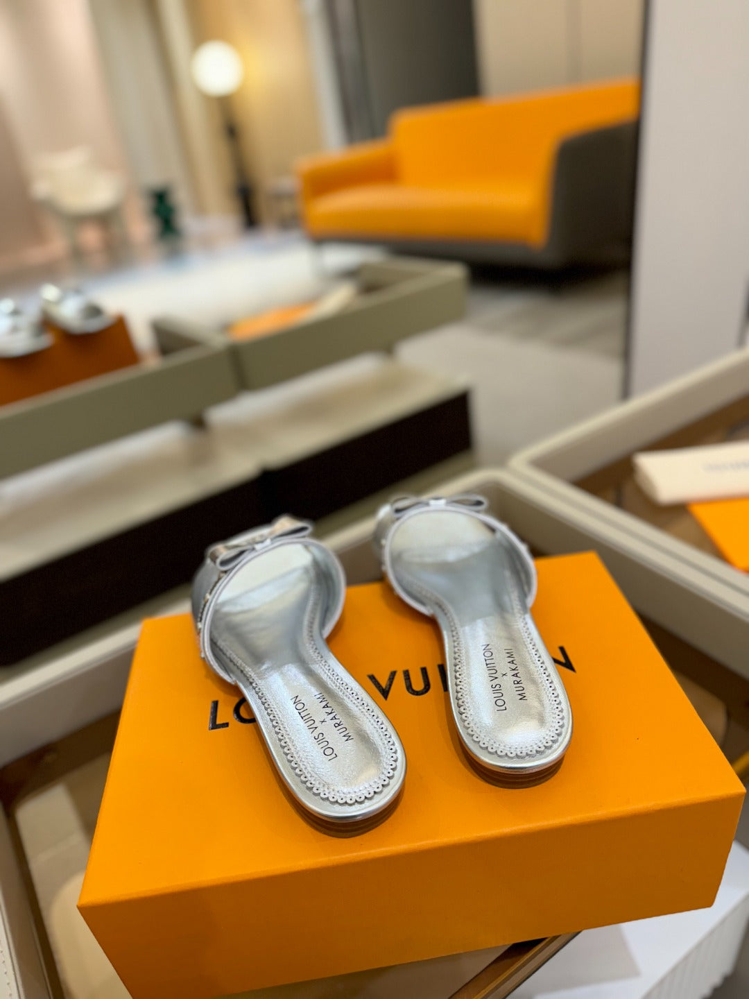 LV X TM 6AM FLAT MULE IN SILVER CALFSKIN、mysite、Cacoeks