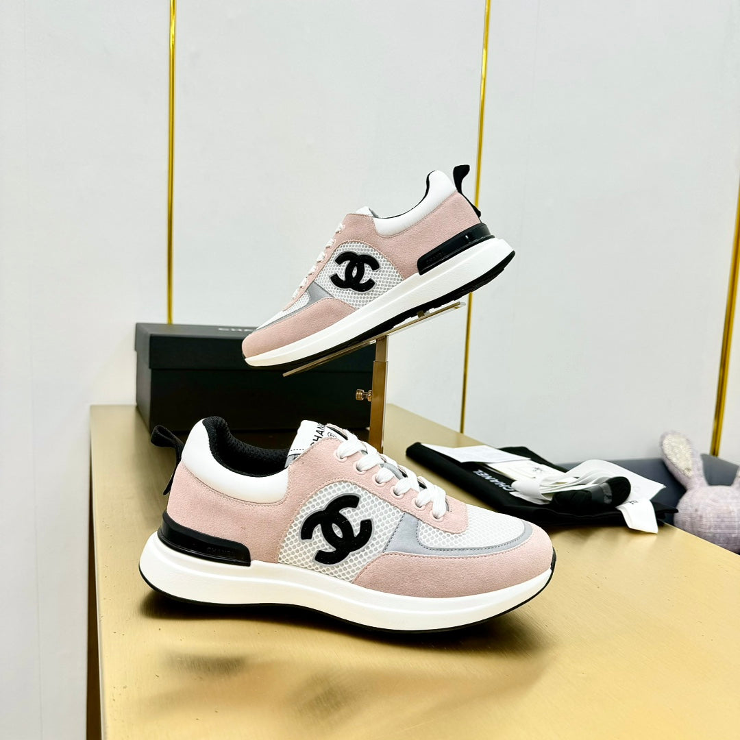 CLASSIC TRAINER IN LIGHT PINK MERCERIZED VELVET、mysite、Cacoeks