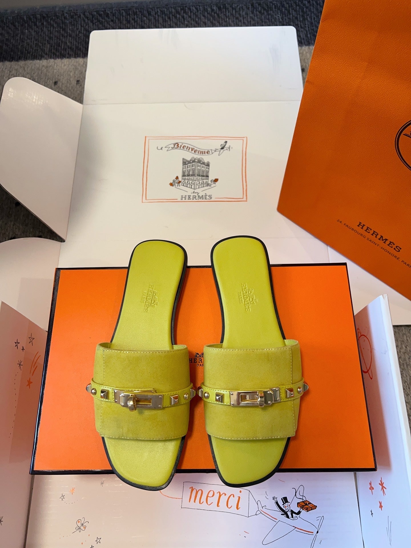 GIULIA FLAT SANDAL IN NEON YELLOW SUEDE、mysite、Cacoeks