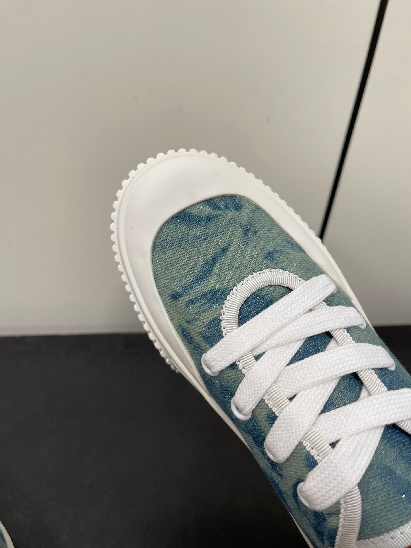 LP CLASSIC BISCUIT SNEAKER SAPPHIRE CALFSKIN、mysite、Cacoeks