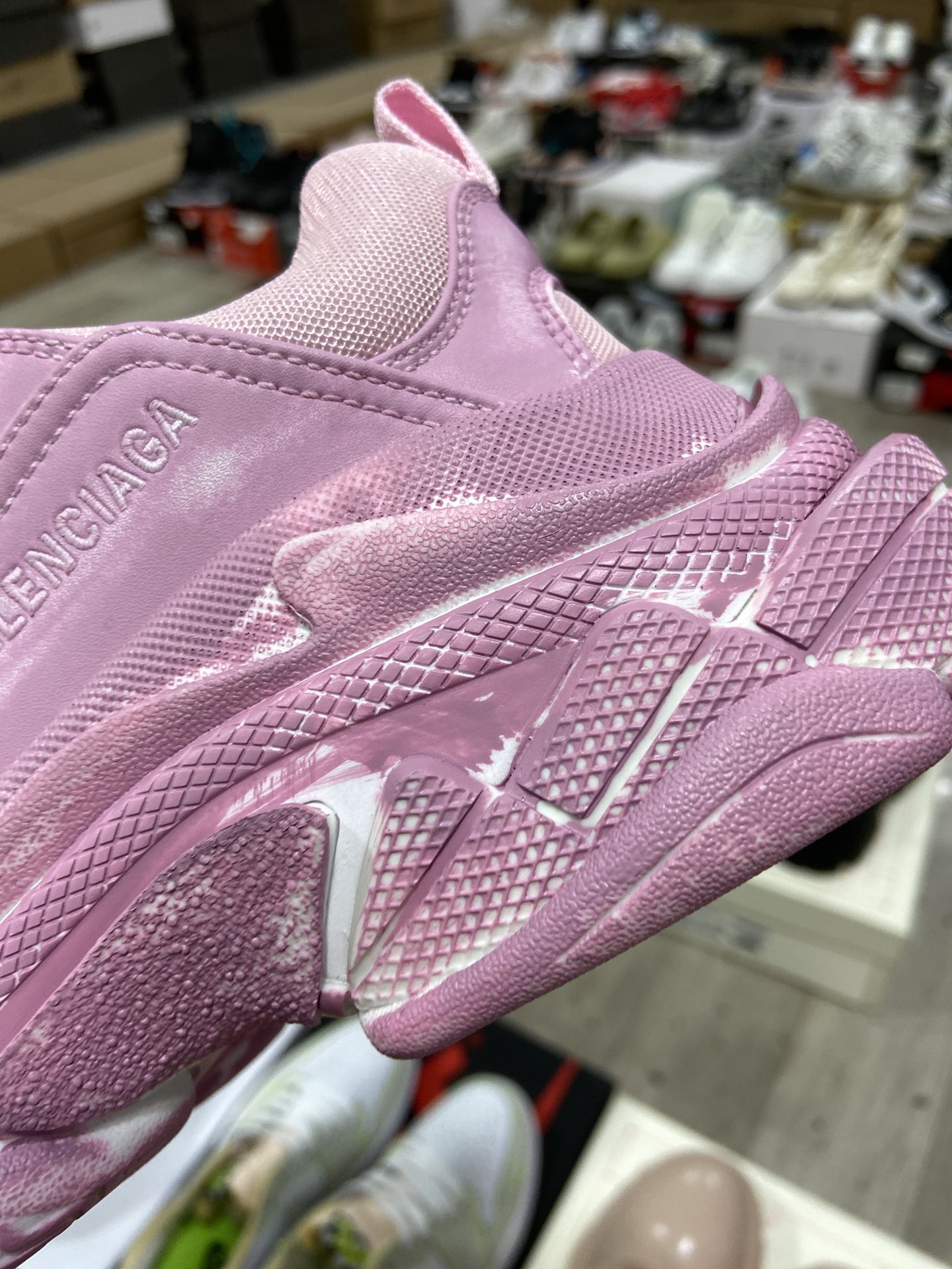 Balenciaga Triple S Sneaker in Faded Pink、mysite、Cacoeks