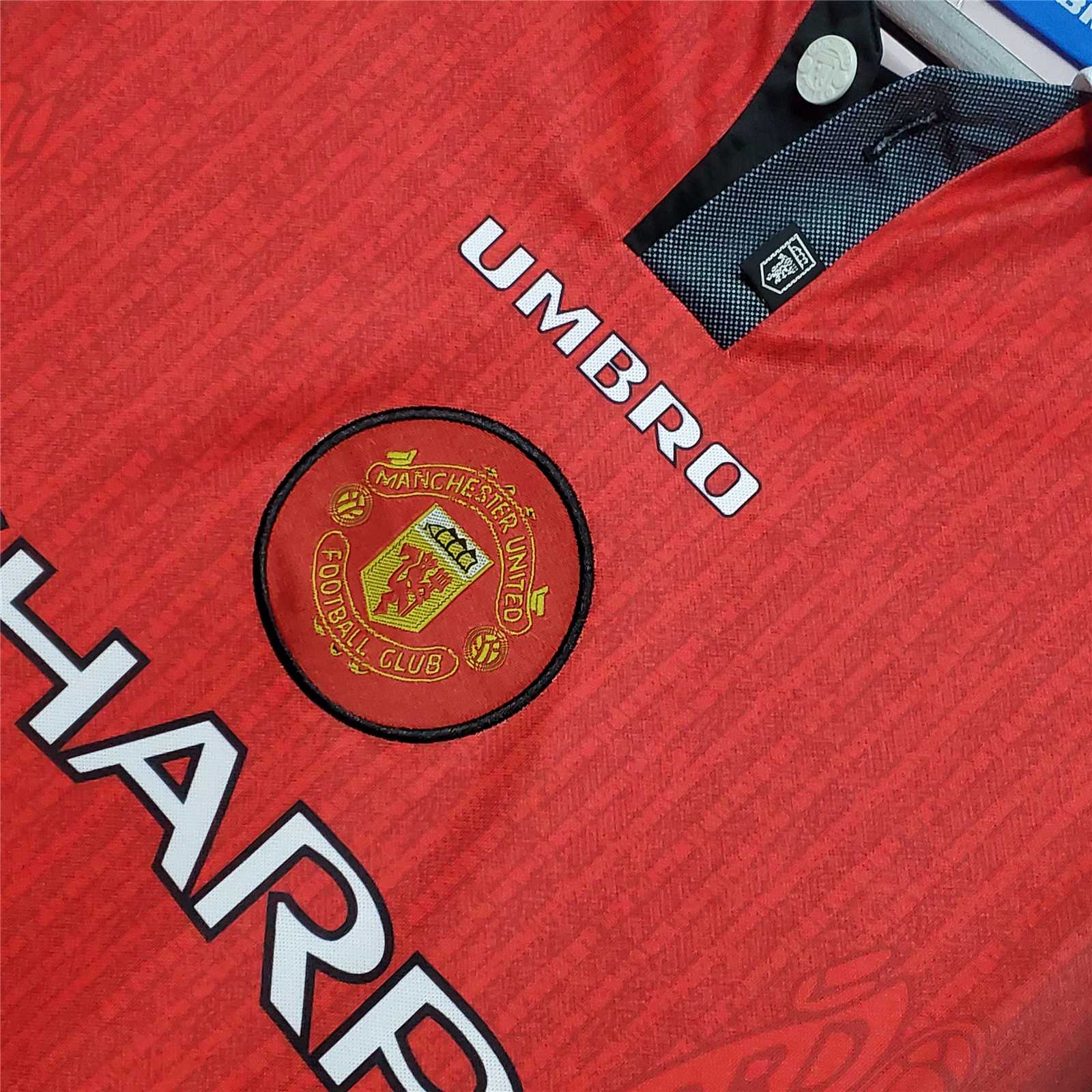 ManixJersey.com | Retro Manchester United 96-97 Home Long Sleeve Jersey -Customize Name, Number and Patch | Worldwide Shipping