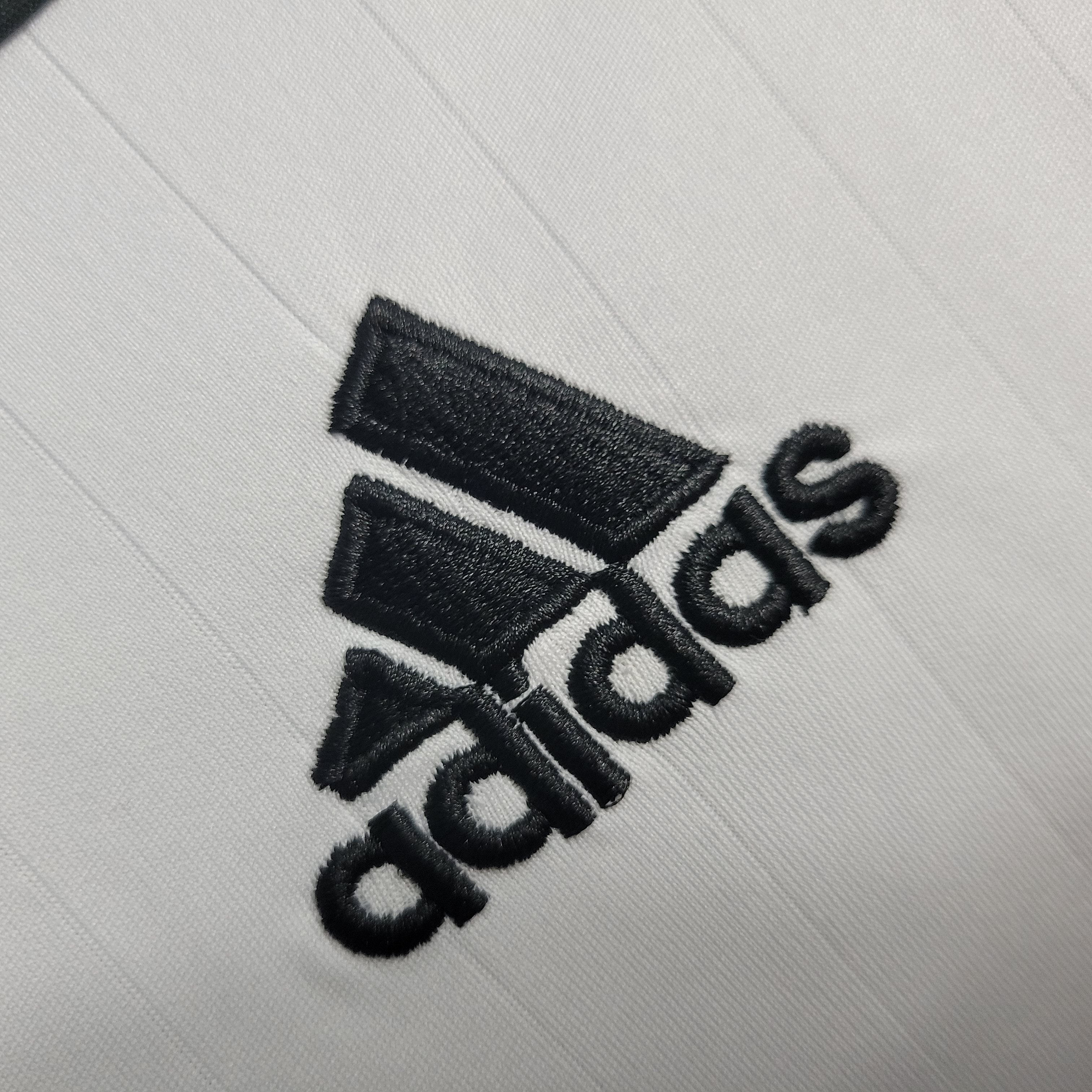 ManixJersey.com | Retro AC Milan 06-07 Away Stadium Jersey - Champions League Final -Customize Name, Number and Patch | Worldwide Shipping