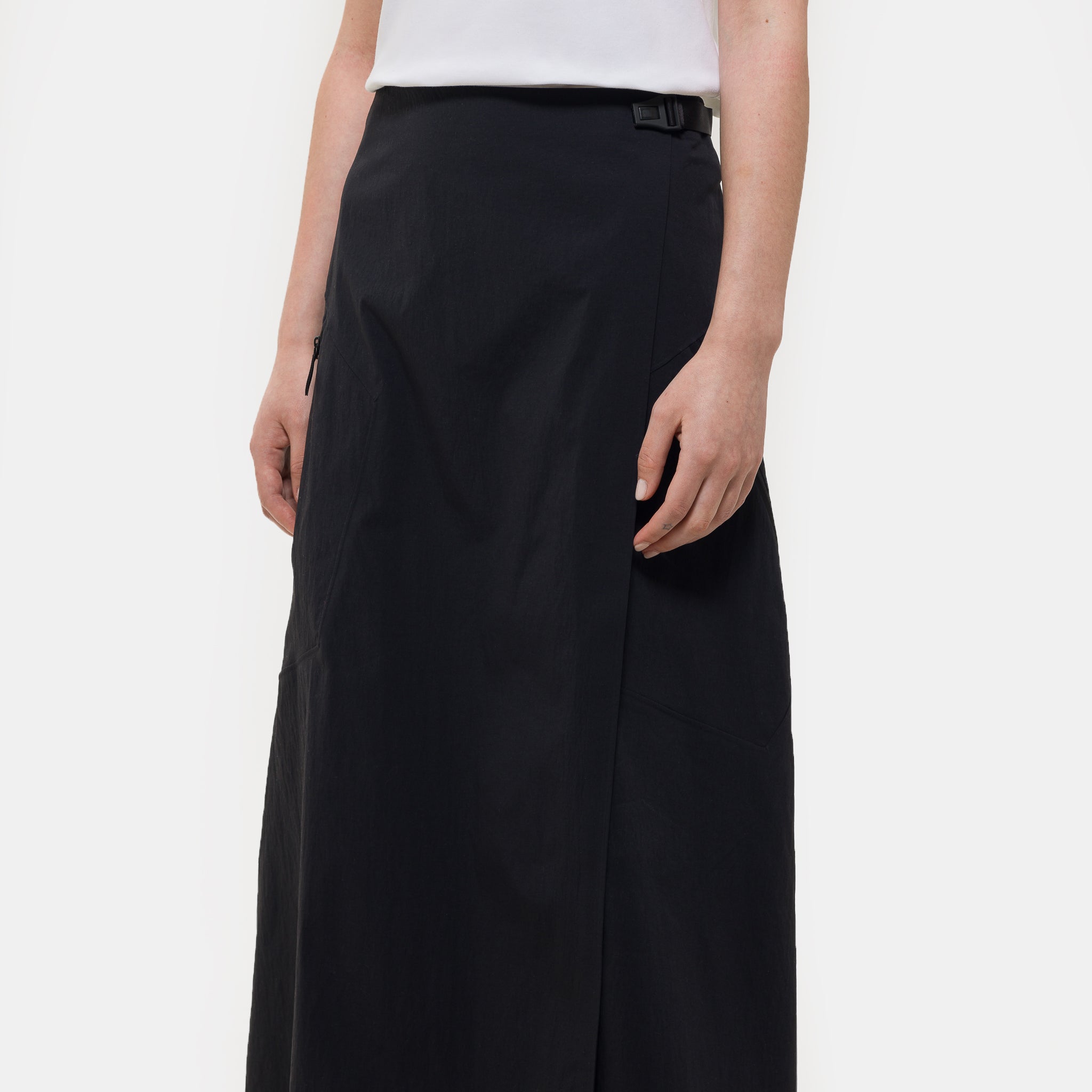 Lota Skirt in Black