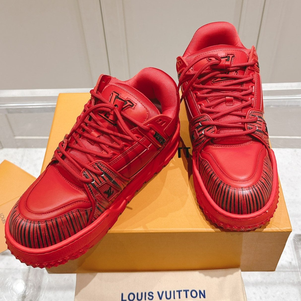 LV TRAINER MAXI LV X PARK SEO-BO IN RUBY RED CALFSKIN、mysite、Cacoeks