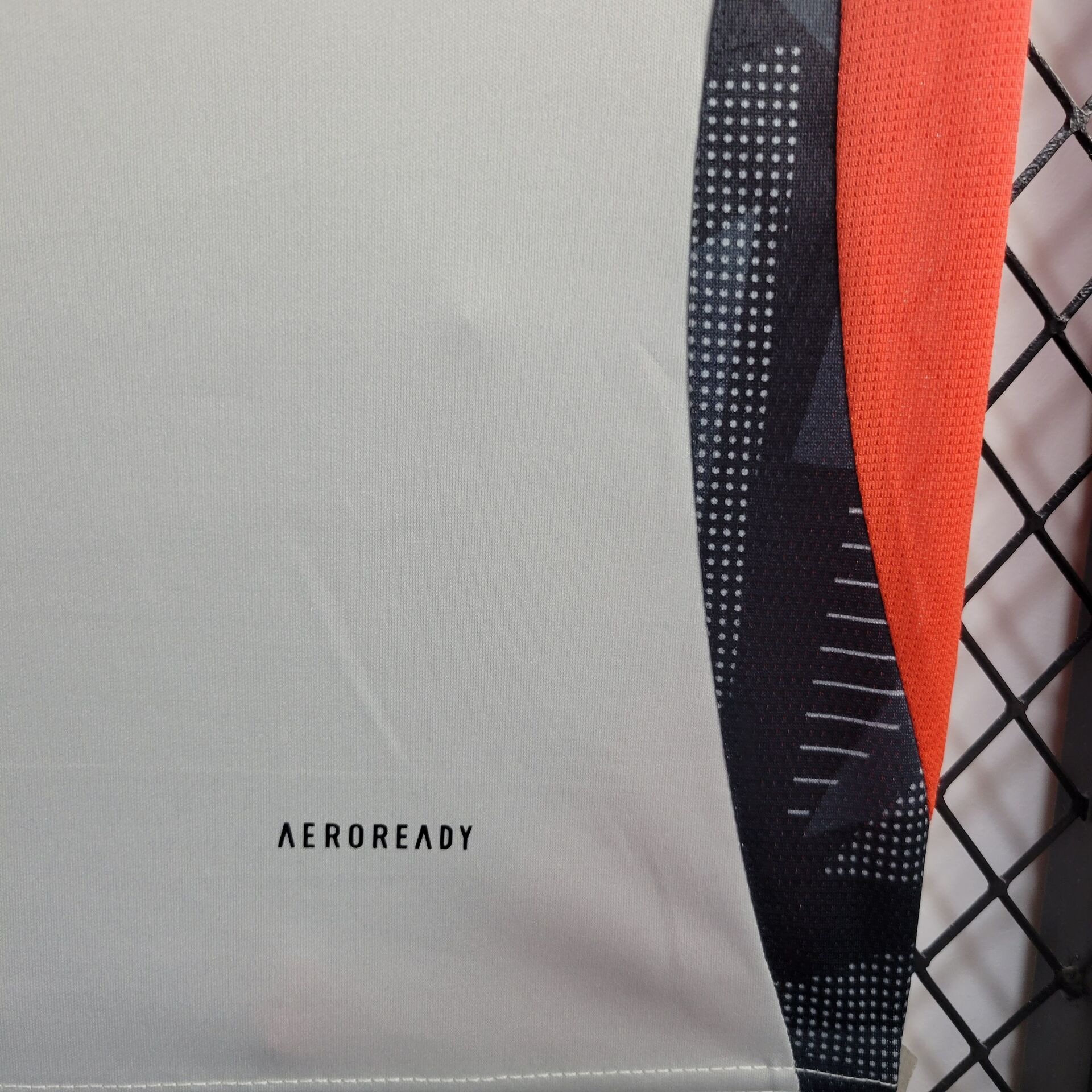 ManixJersey.com | Benfica 24-25 Grey Training Jersey - Fans Version -Customize Name, Number and Patch | Worldwide Shipping