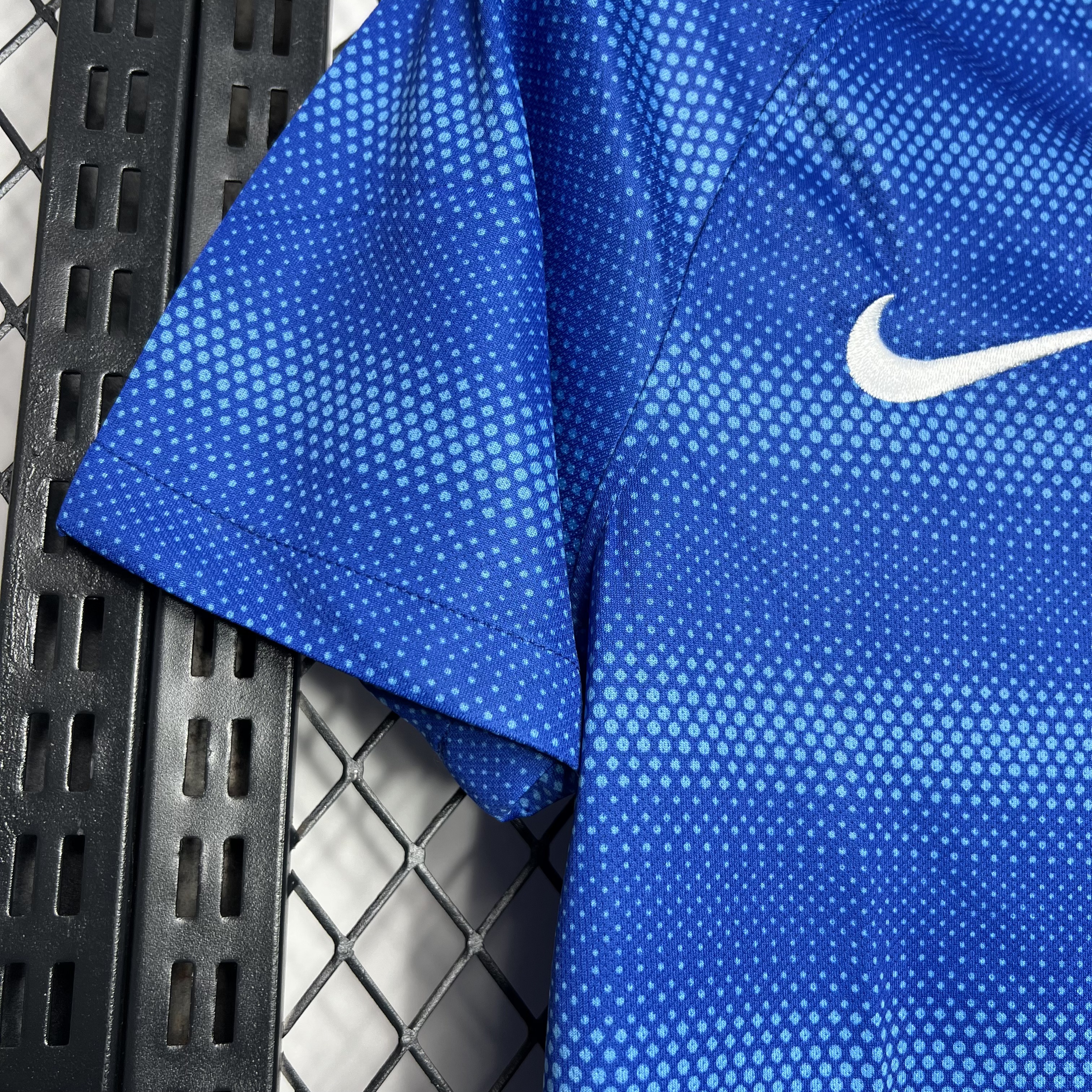 ManixJersey.com | Retro Brazil 2014 Away Jersey -Customize Name, Number and Patch | Worldwide Shipping