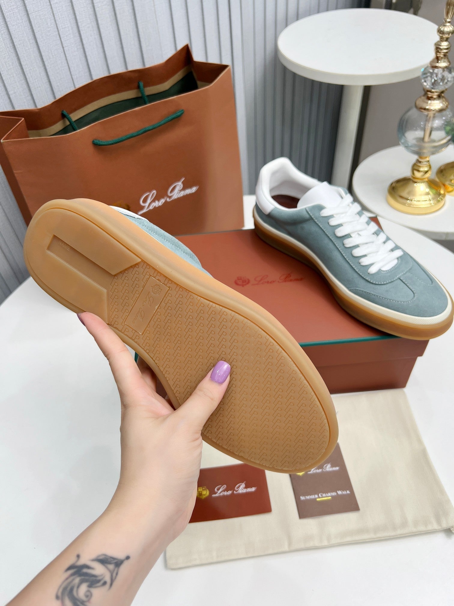 LP TENNIS WALK SNEAKERS STONE SUEDE、mysite、Cacoeks