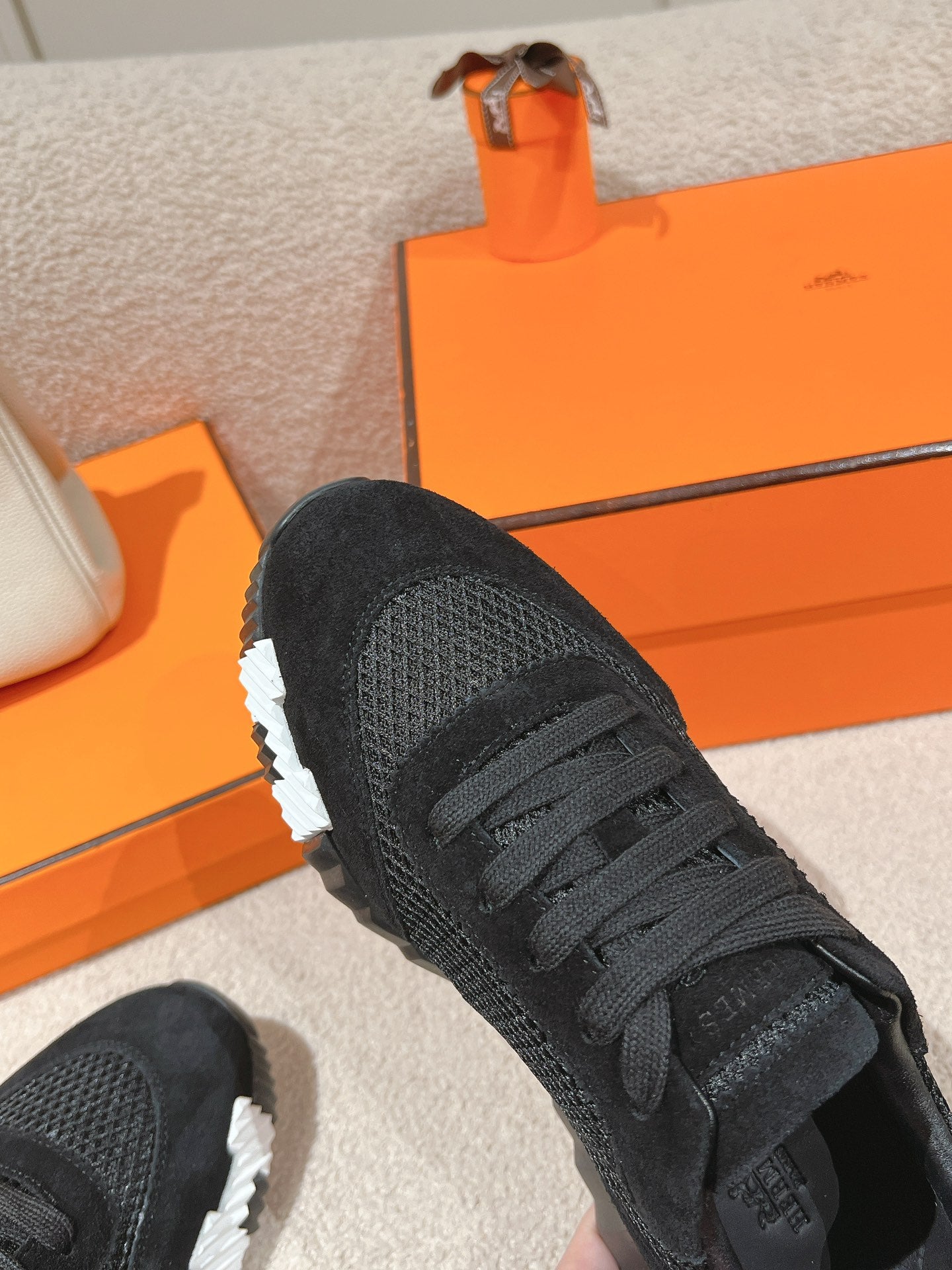 MAINLAND SNEAKER IN BLACK SUEDE AND BREATHABLE MESH FABRIC、mysite、Cacoeks